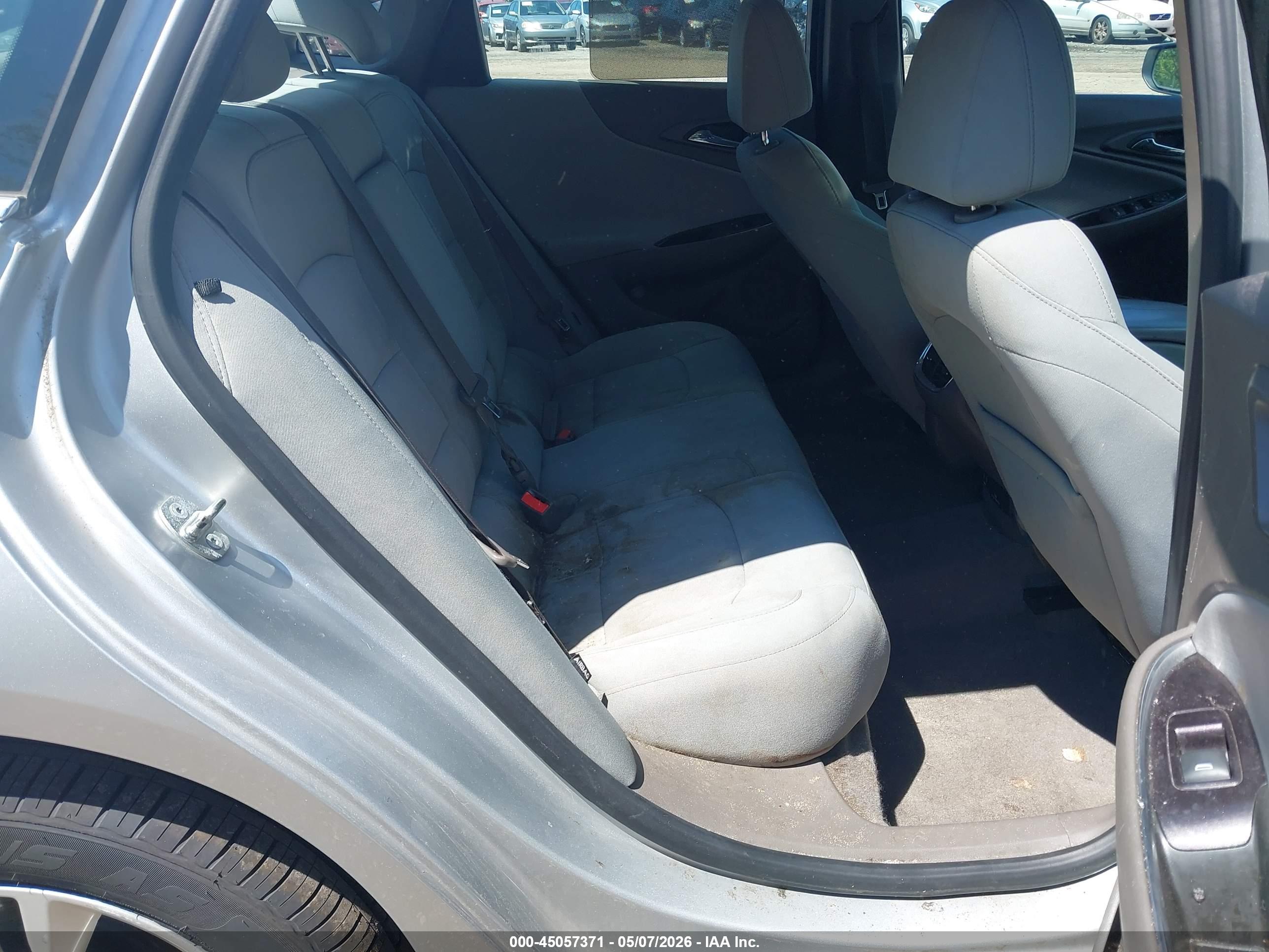 CHEVROLET MALIBU image 8