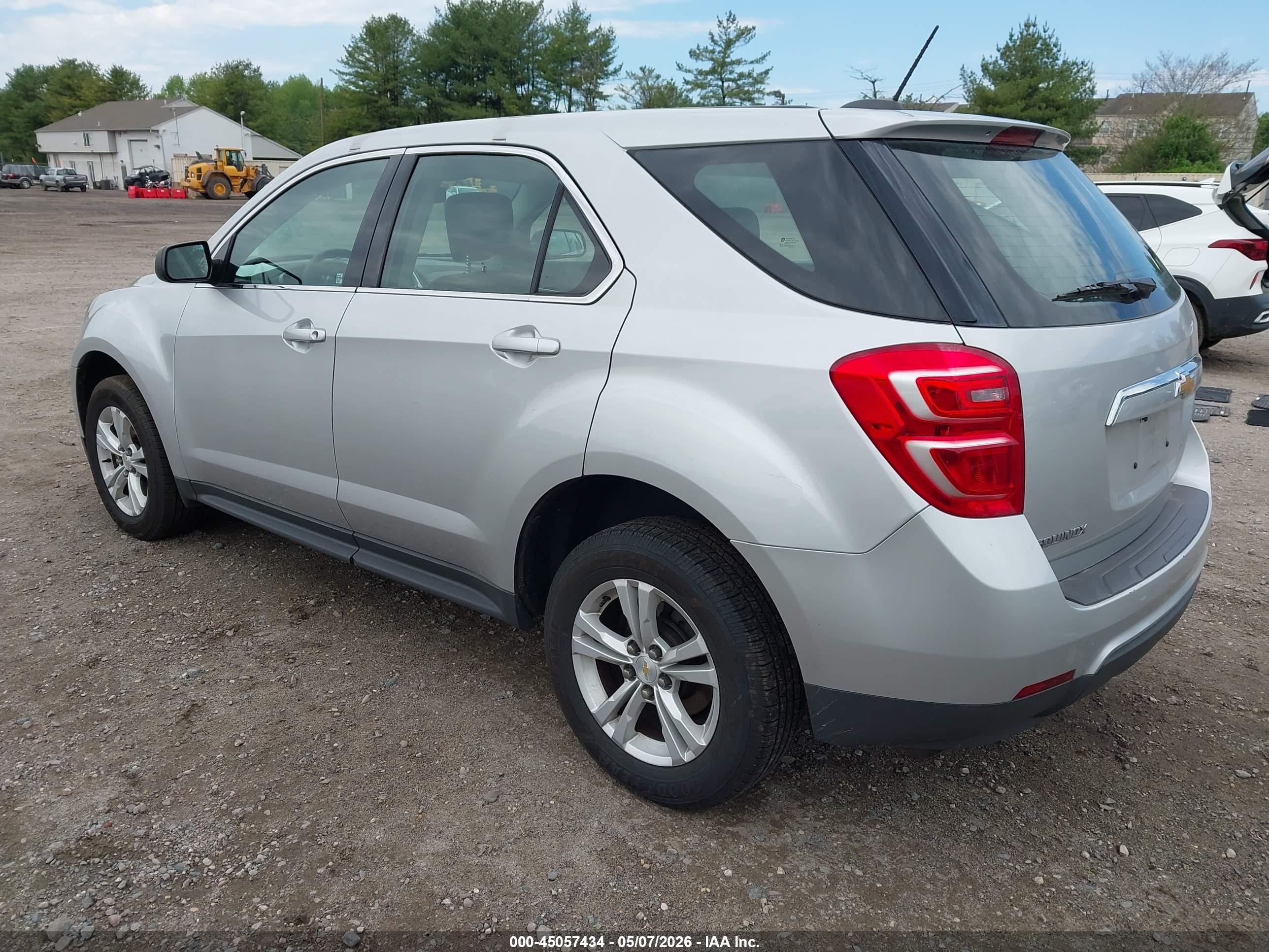 CHEVROLET EQUINOX image 3