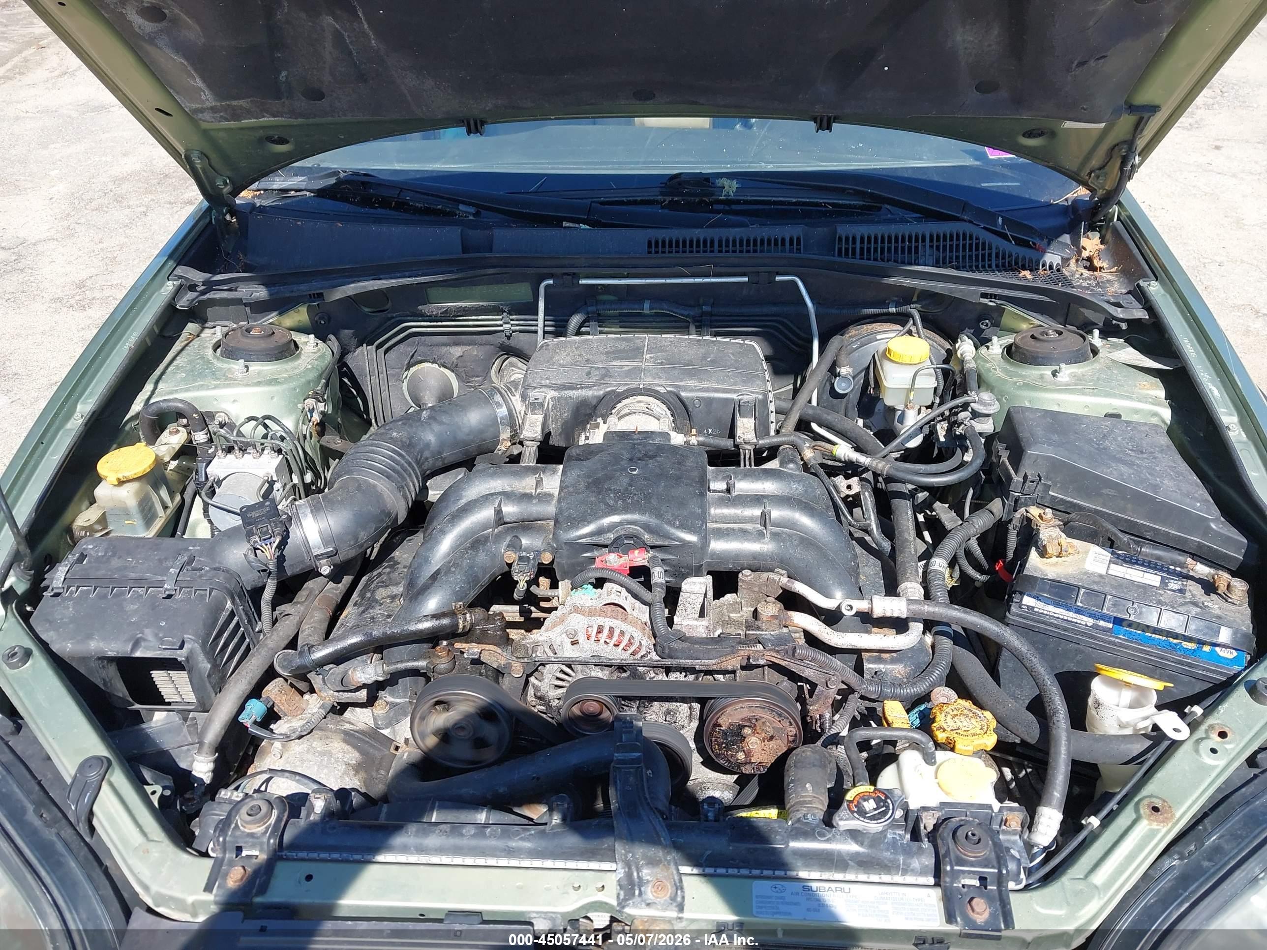SUBARU OUTBACK image 10