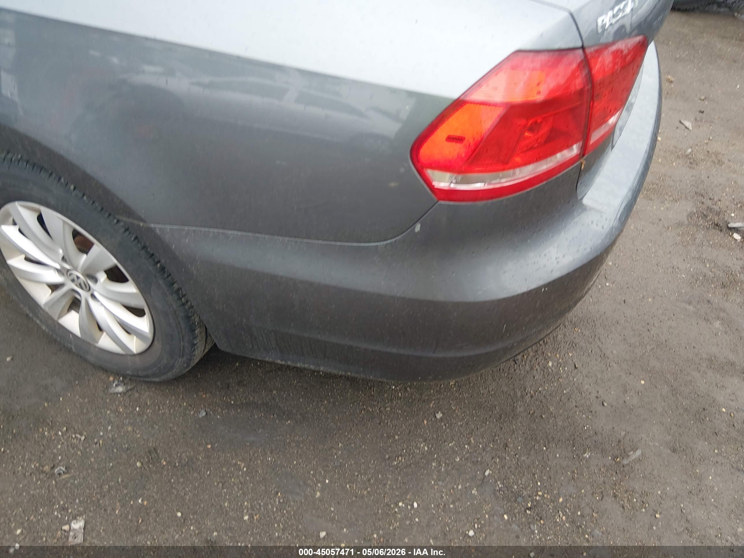 VOLKSWAGEN PASSAT image 6