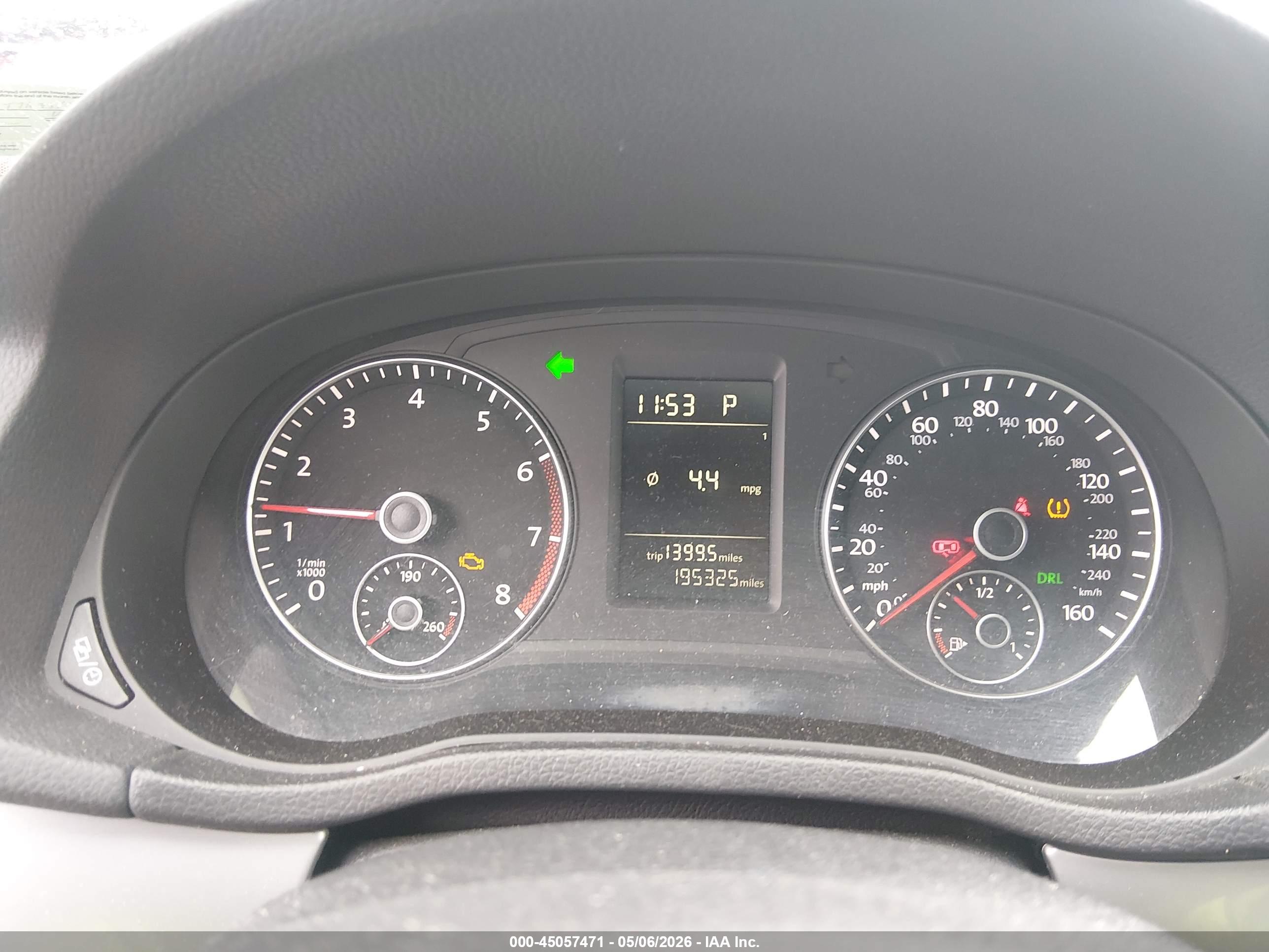 VOLKSWAGEN PASSAT image 7