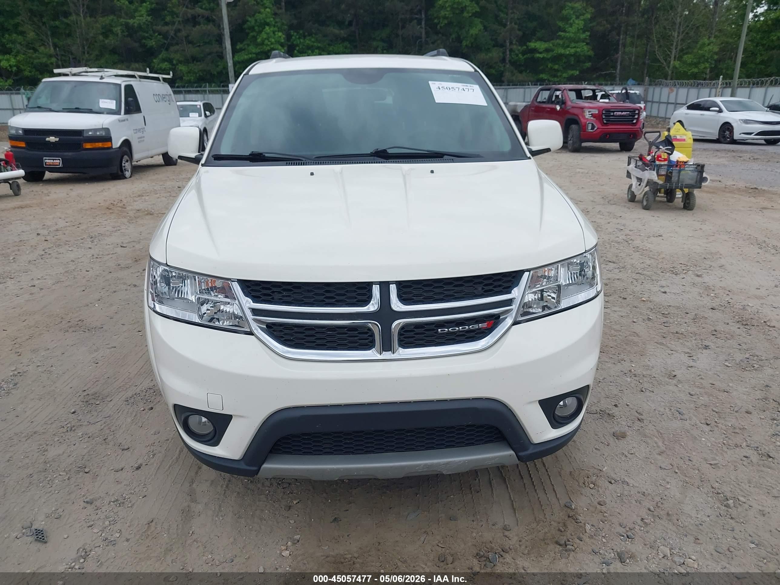 DODGE JOURNEY image 6