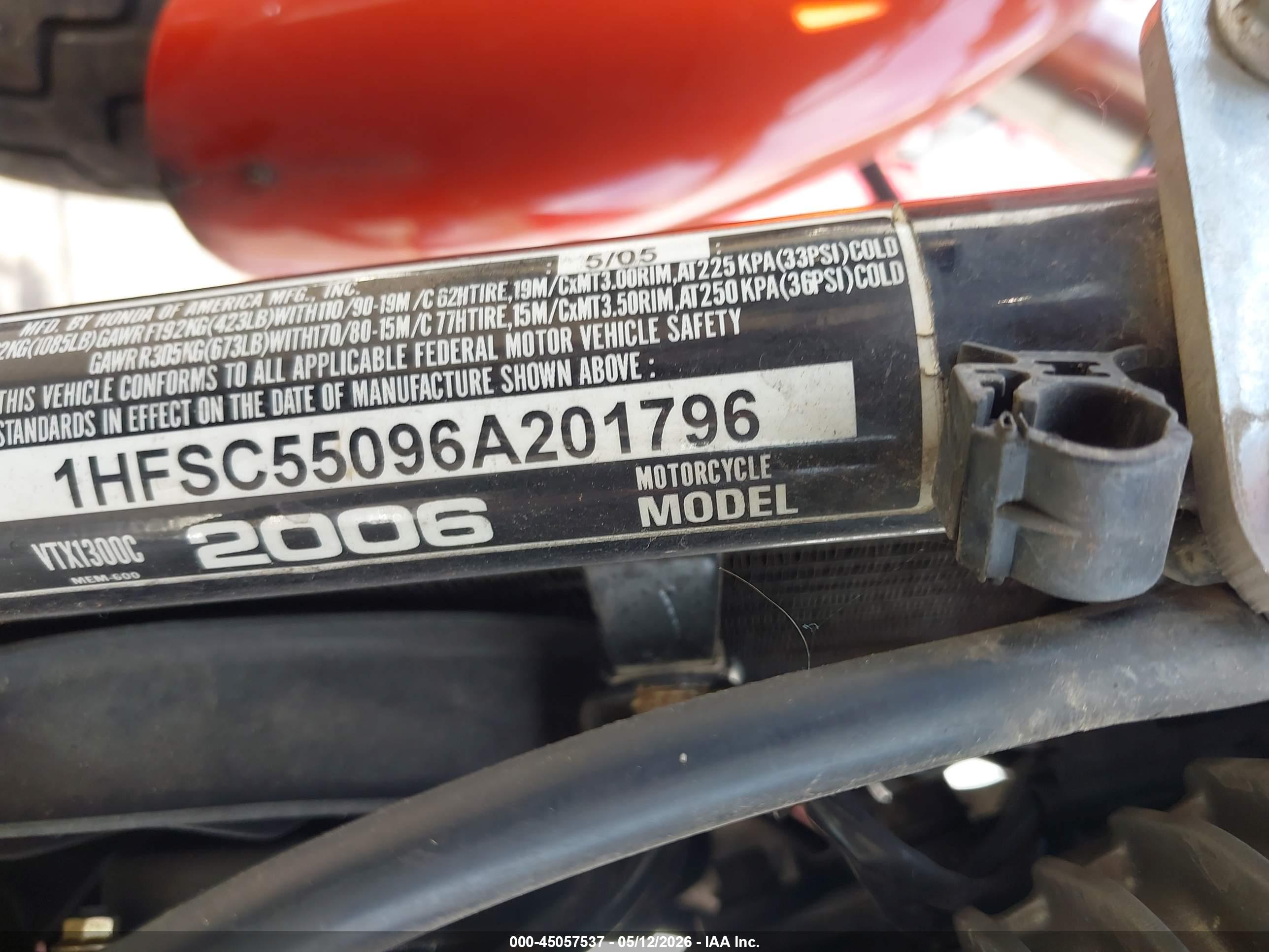 HONDA VTX1300 image 10