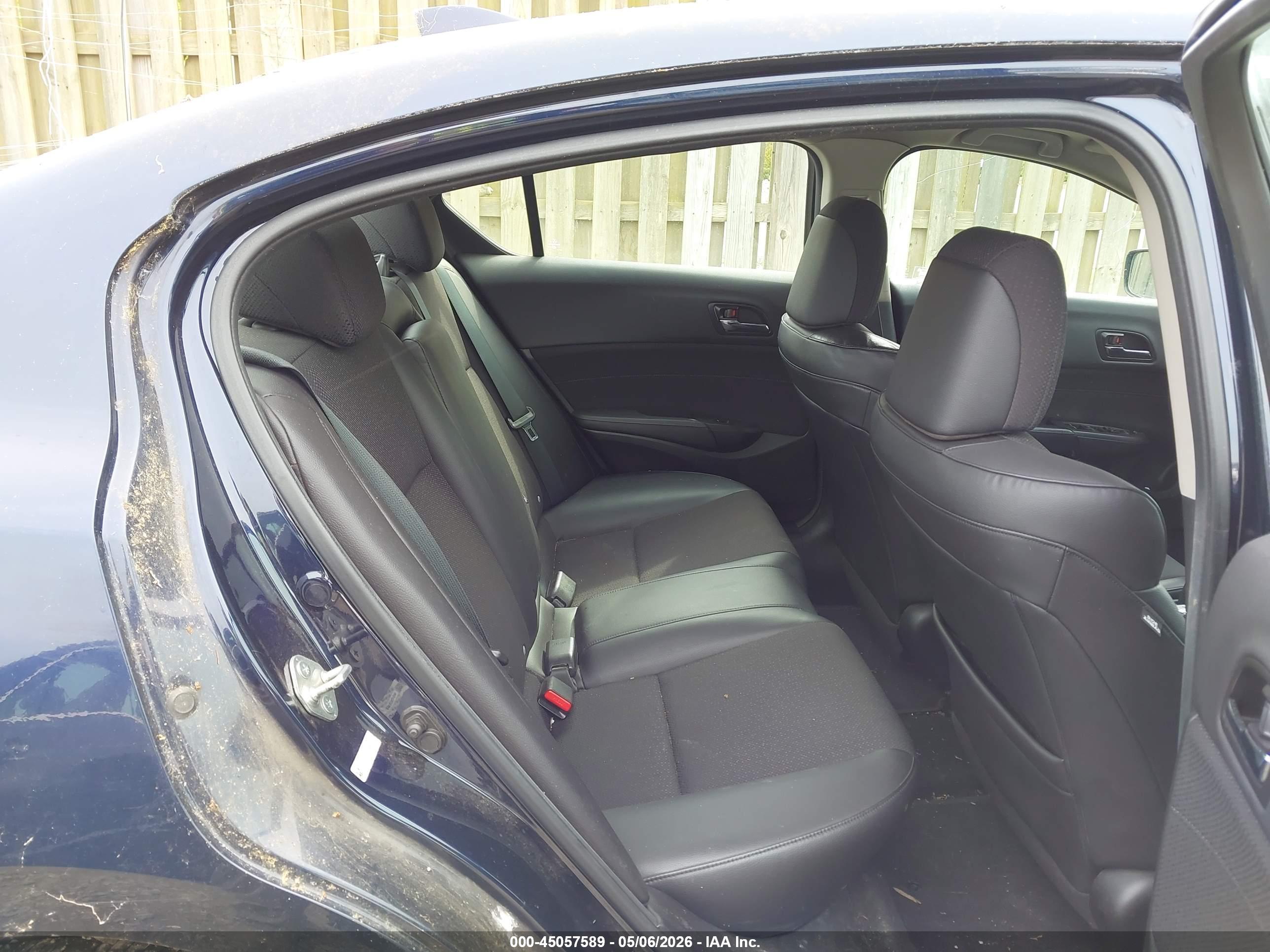 ACURA ILX image 8
