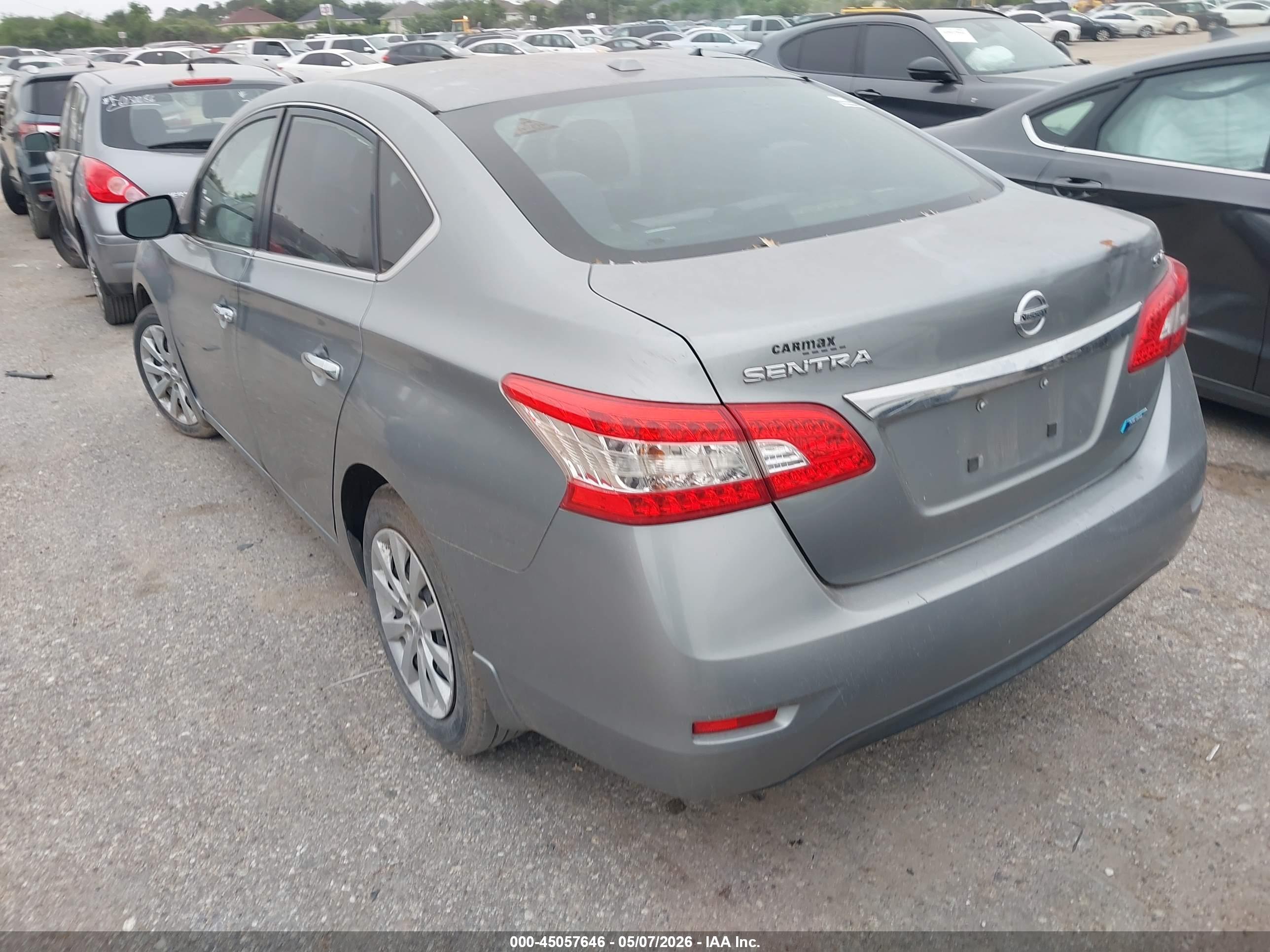 NISSAN SENTRA image 3