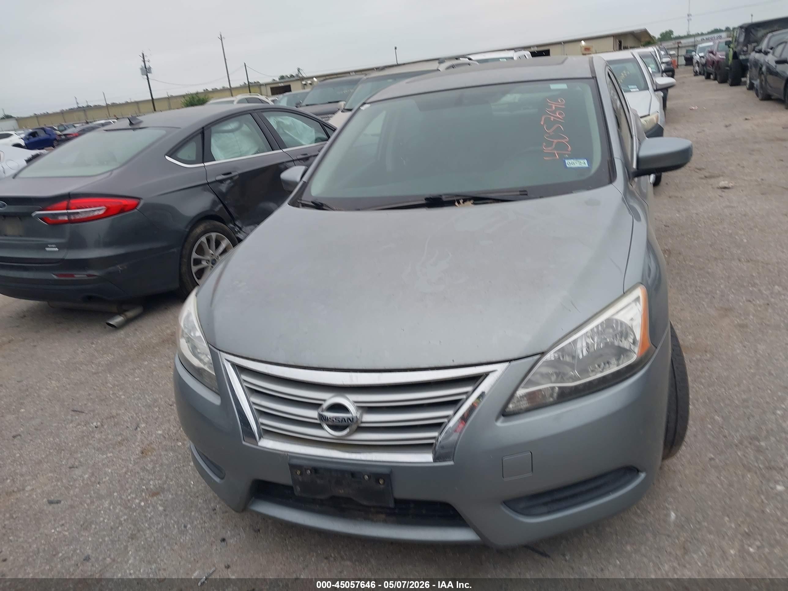 NISSAN SENTRA image 6