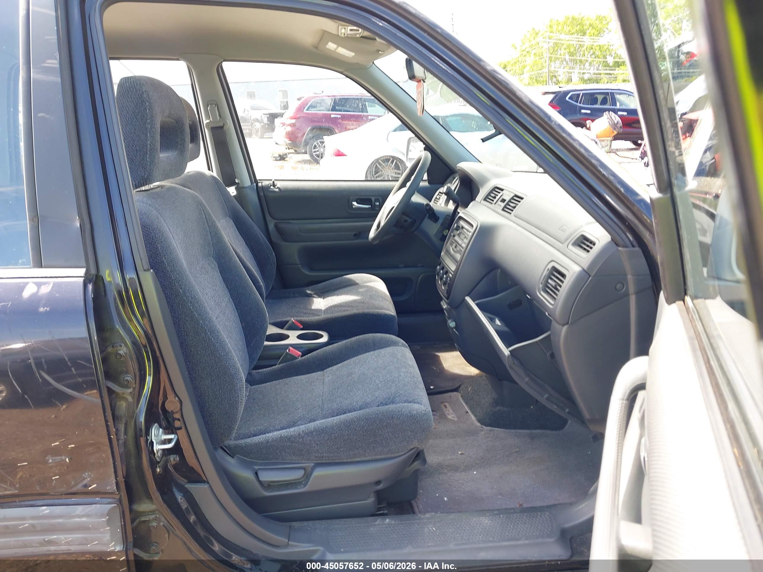 HONDA CR-V image 5