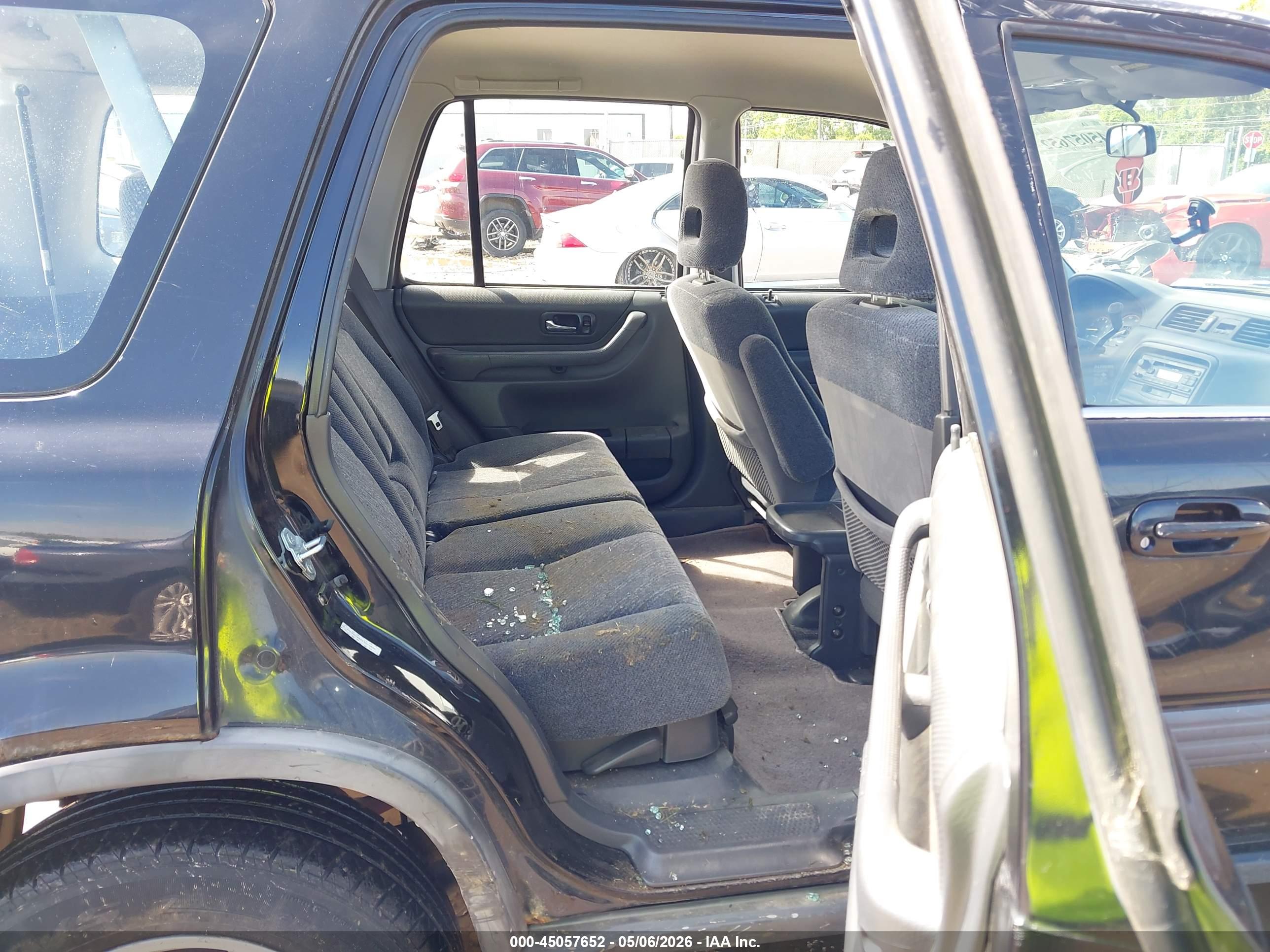 HONDA CR-V image 8