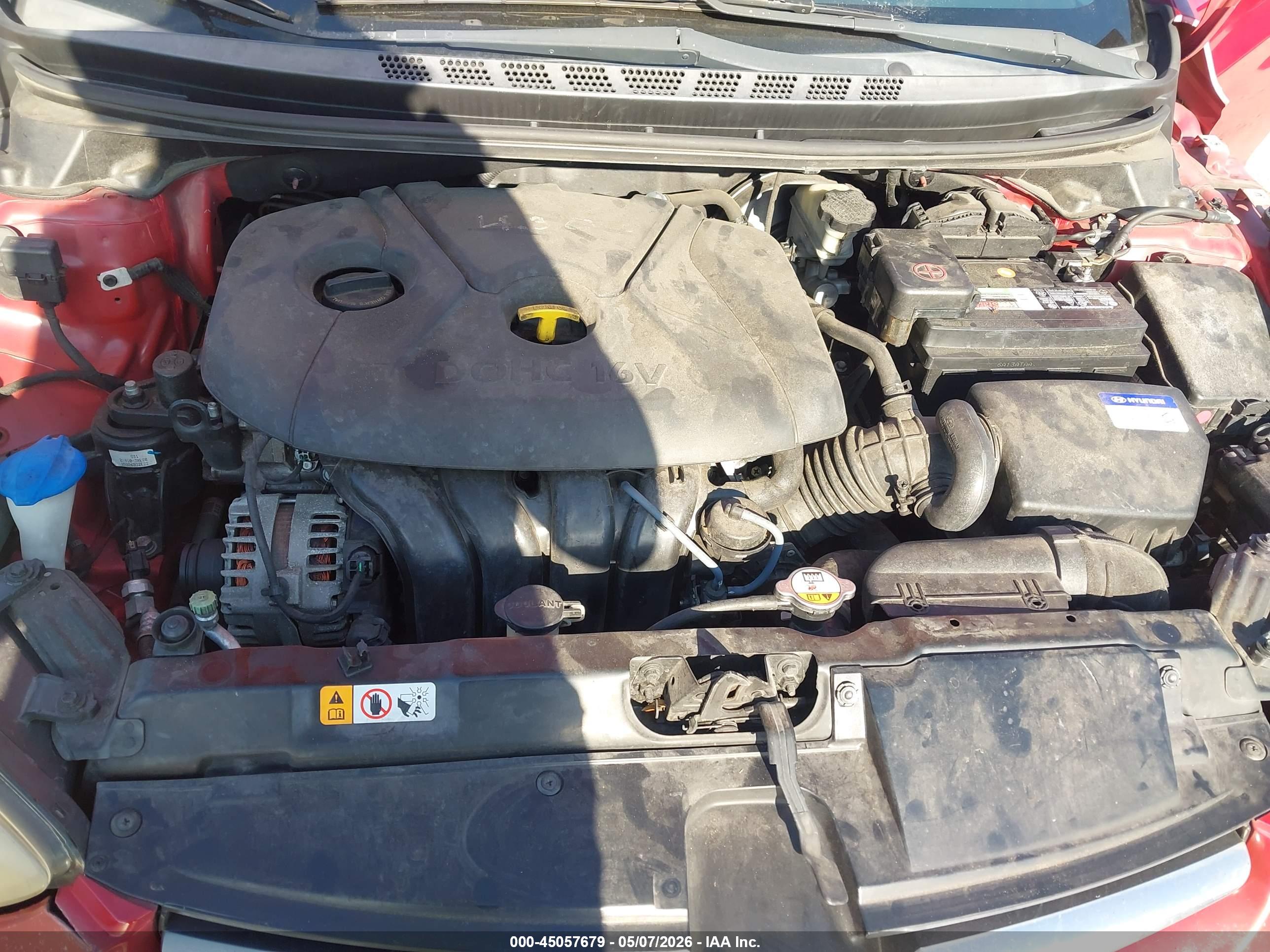 HYUNDAI ELANTRA image 10