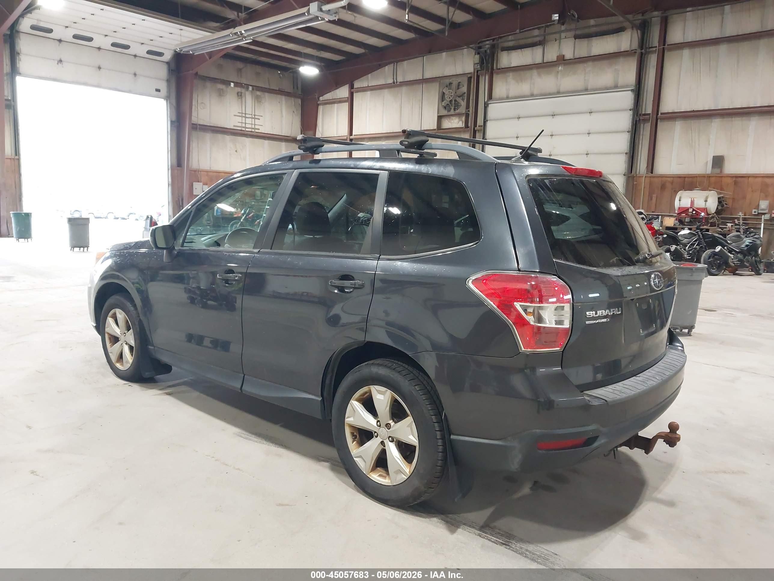 SUBARU FORESTER image 3