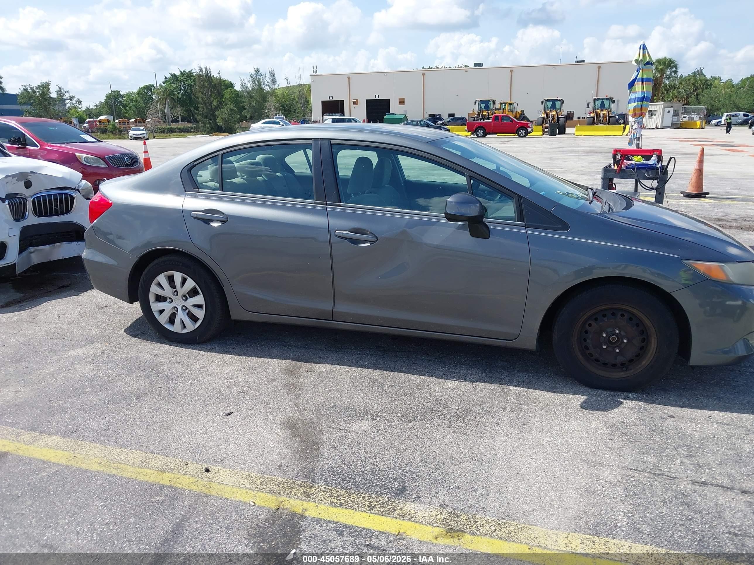 HONDA CIVIC image 6