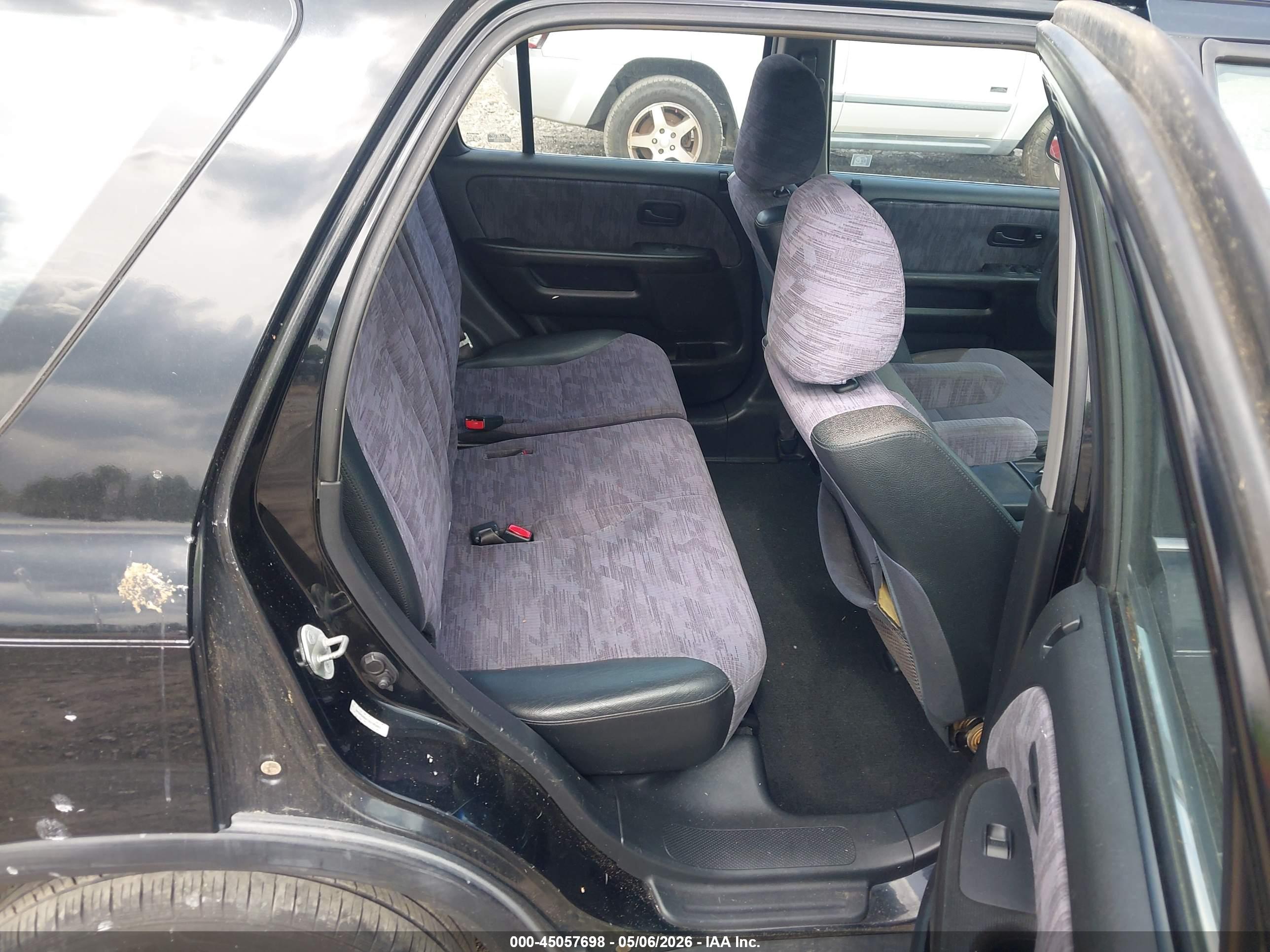 HONDA CR-V image 8