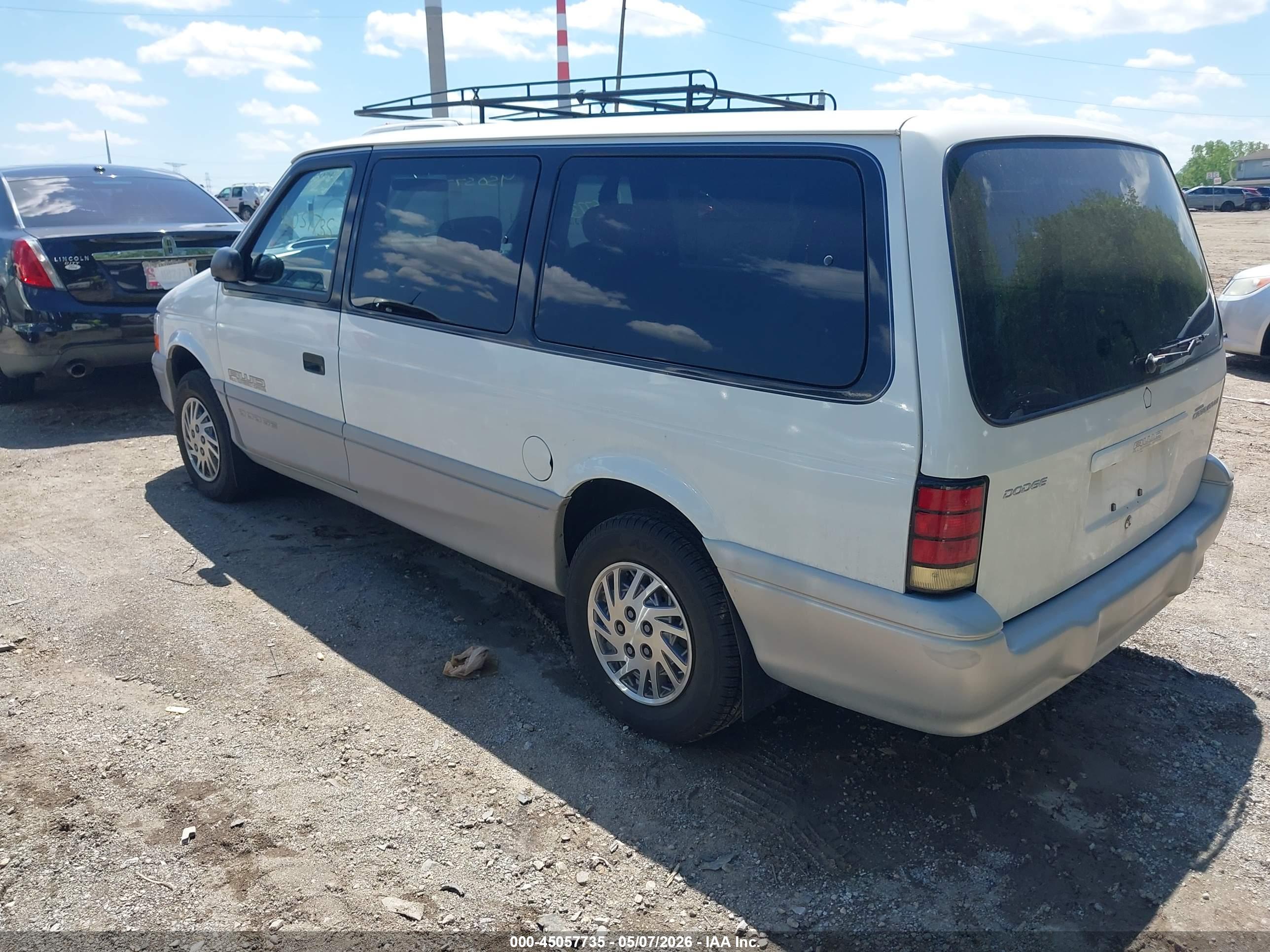 DODGE GRAND image 3