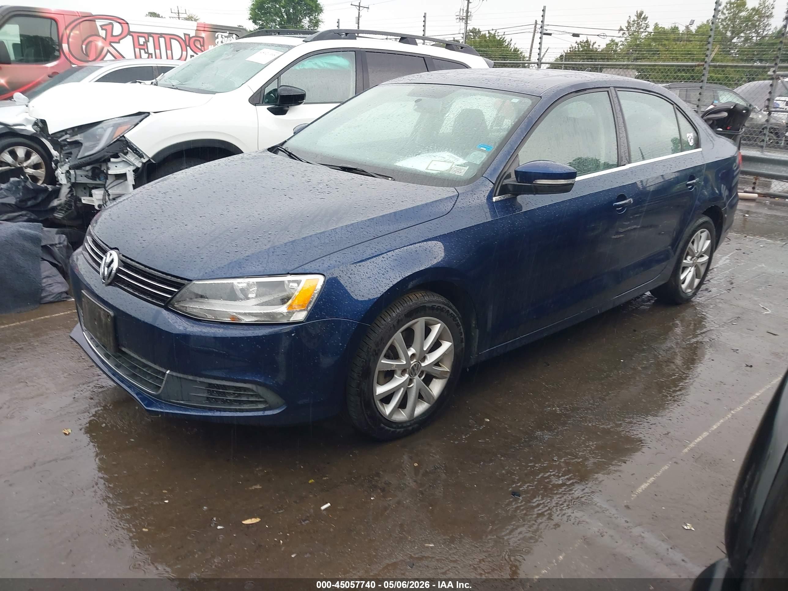 VOLKSWAGEN JETTA image 2