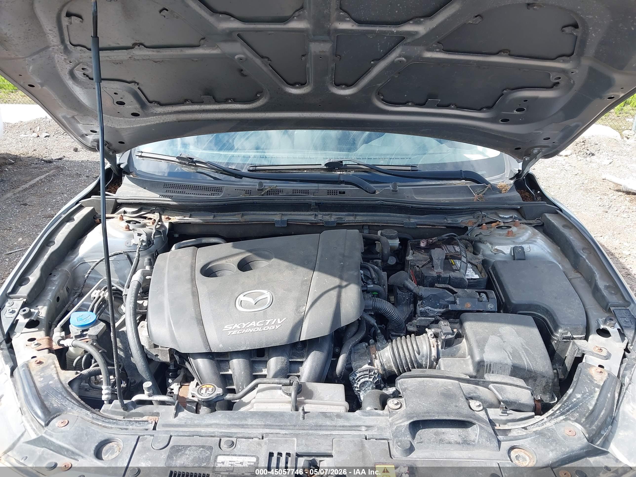 MAZDA MAZDA3 image 10