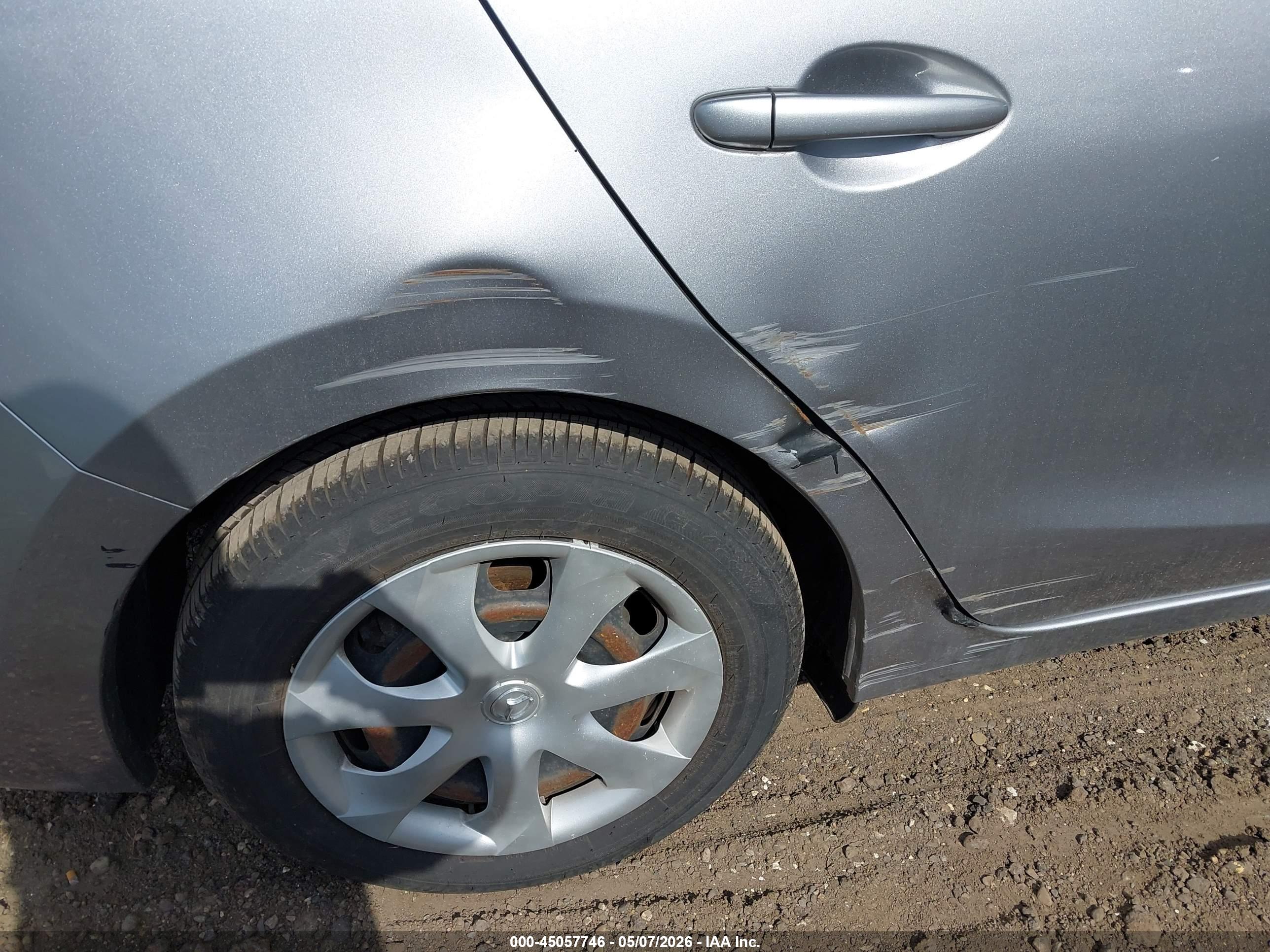 MAZDA MAZDA3 image 6