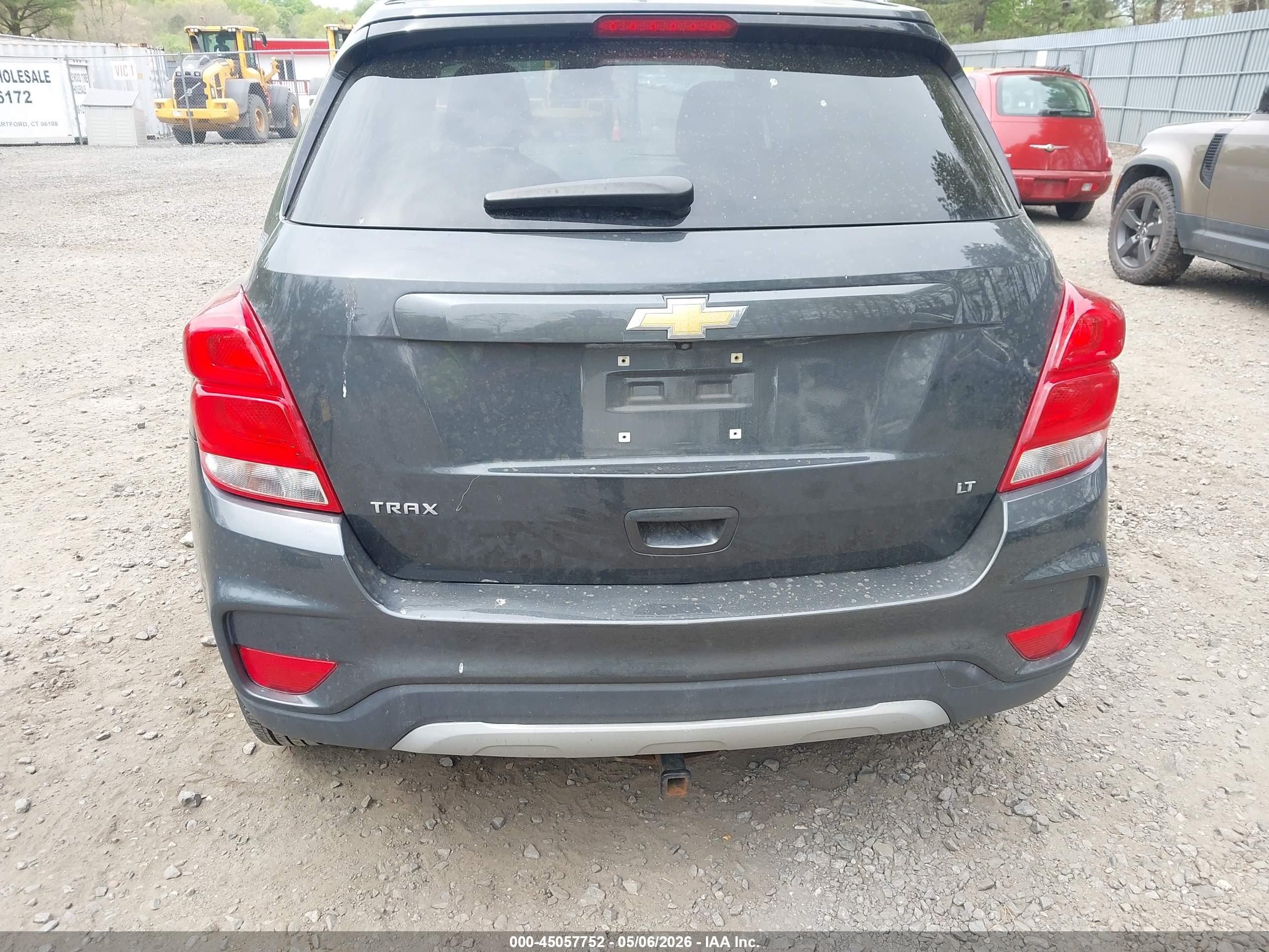 CHEVROLET TRAX image 6