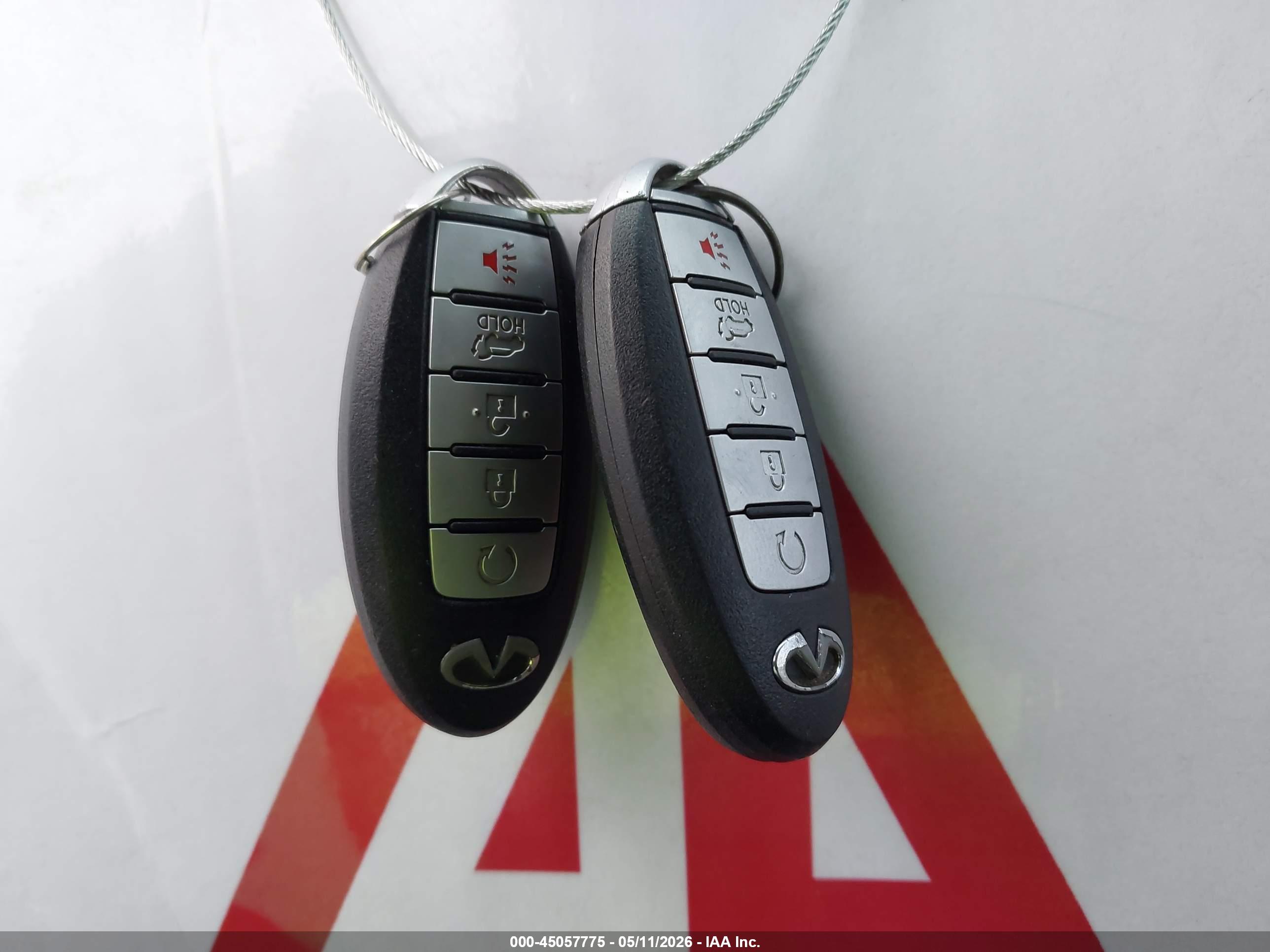 INFINITI JX35 image 11