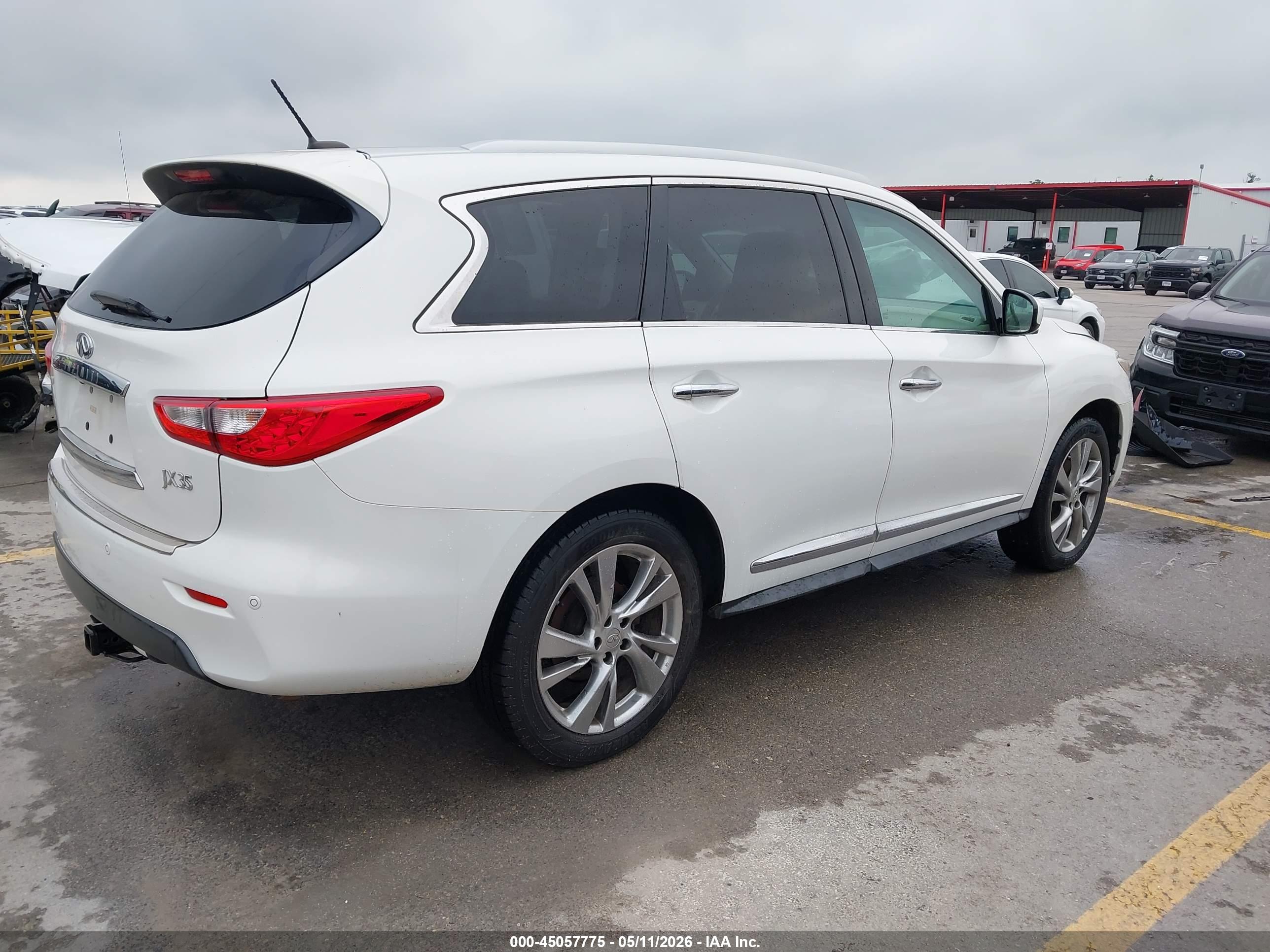 INFINITI JX35 image 4