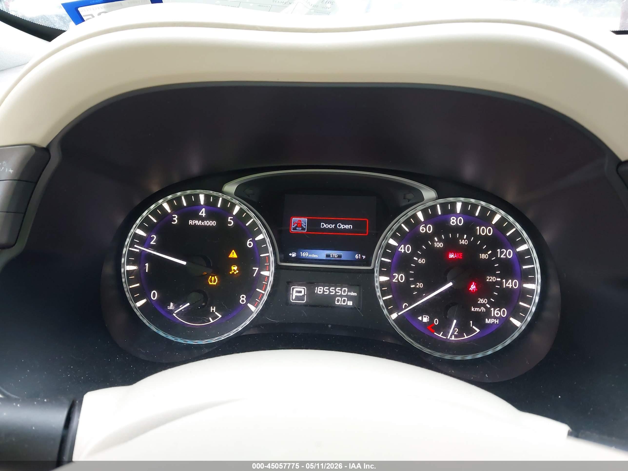 INFINITI JX35 image 7