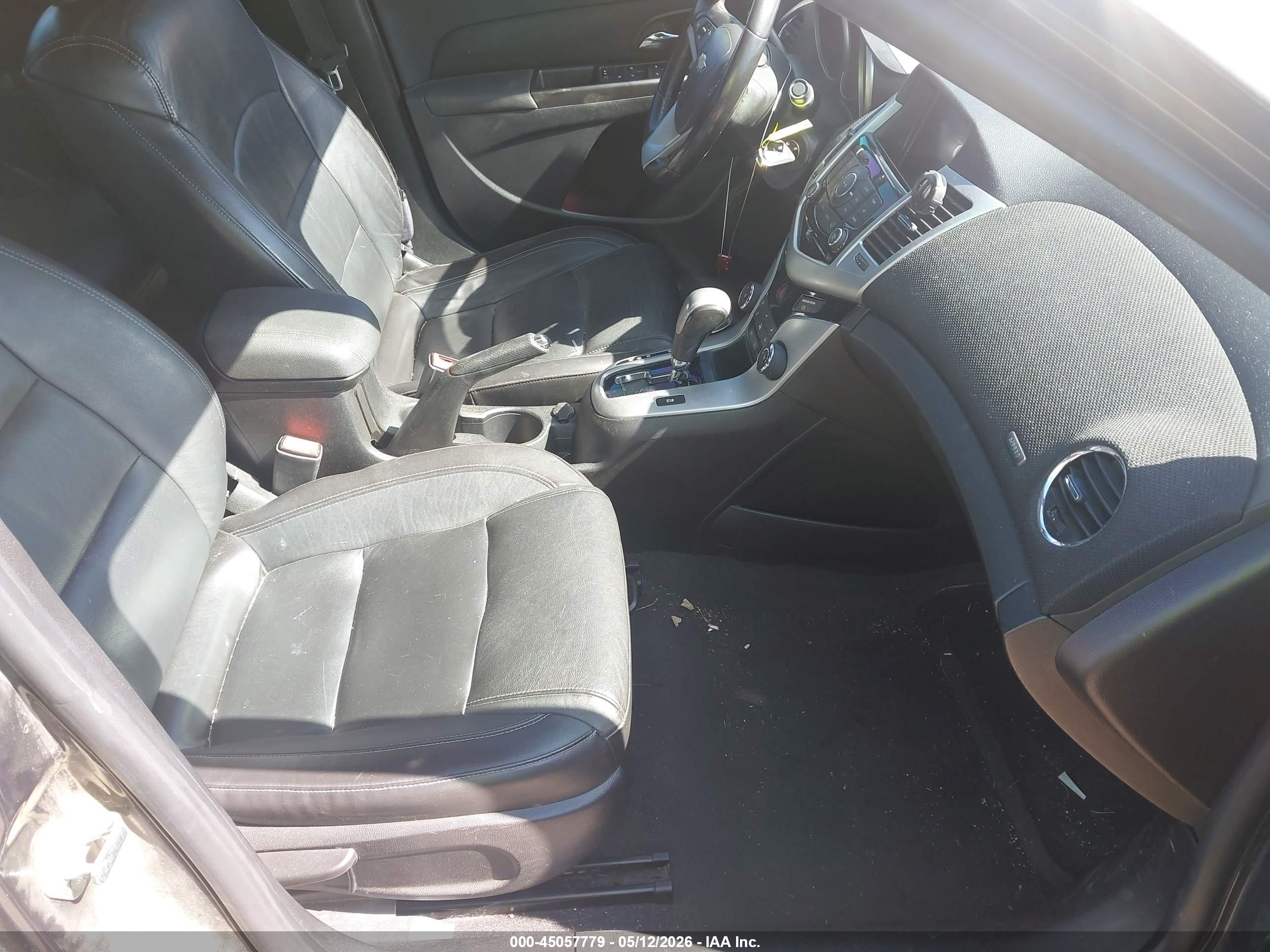CHEVROLET CRUZE image 5