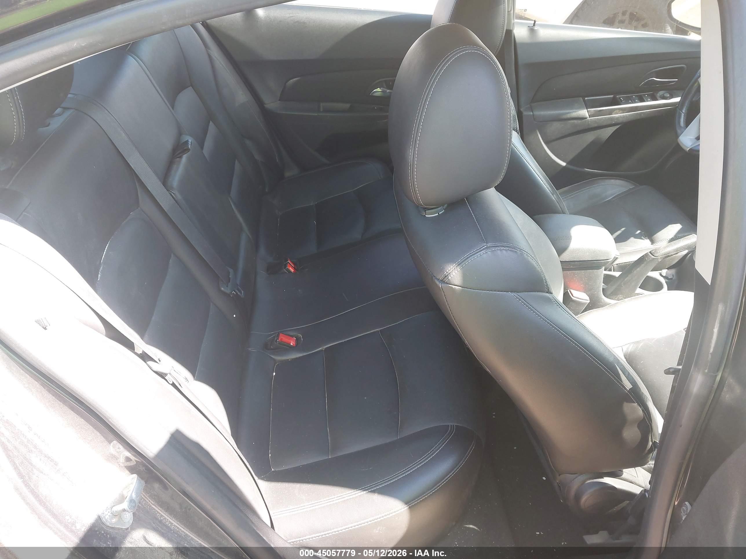 CHEVROLET CRUZE image 8