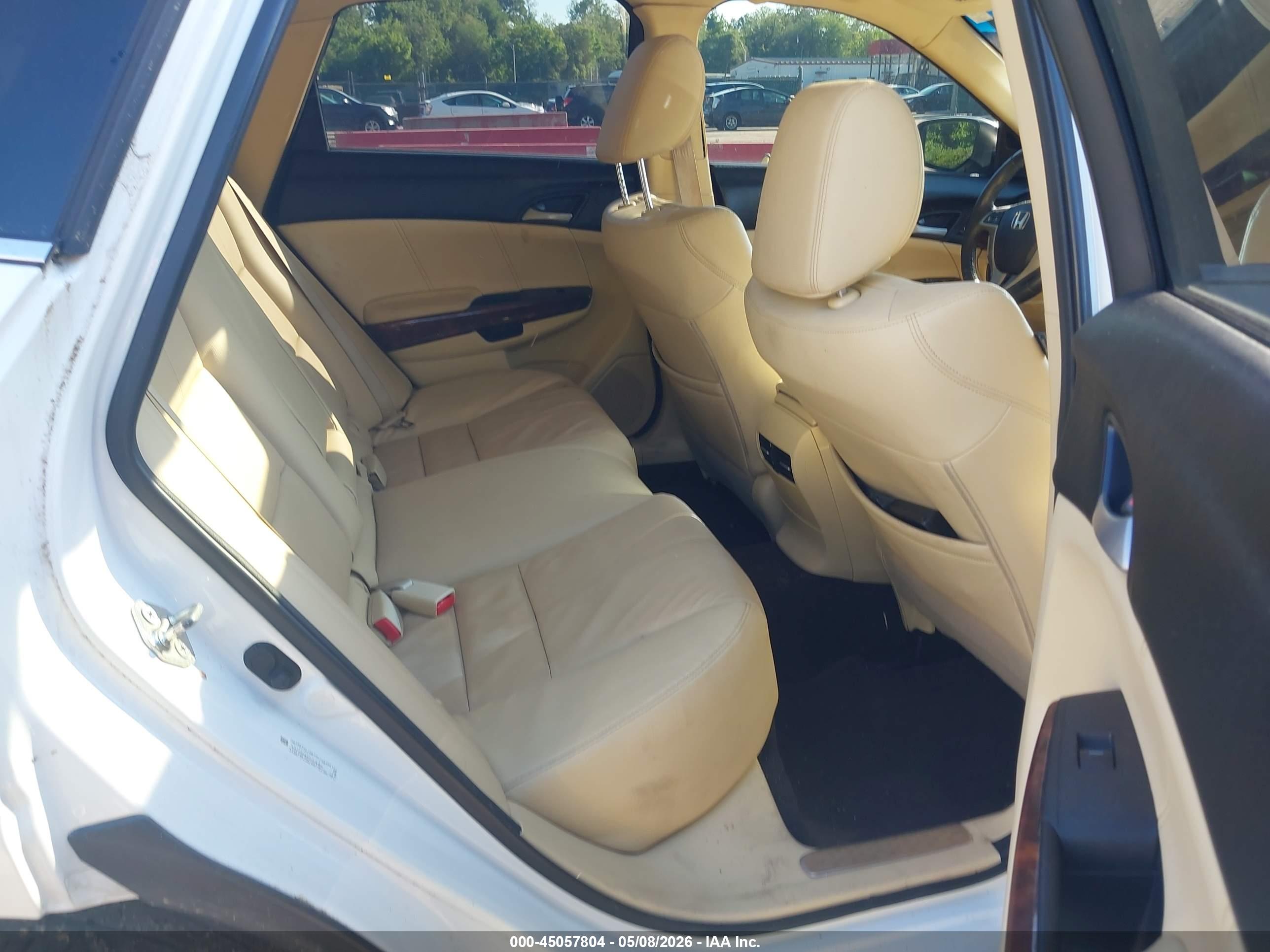 HONDA CROSSTOUR image 8