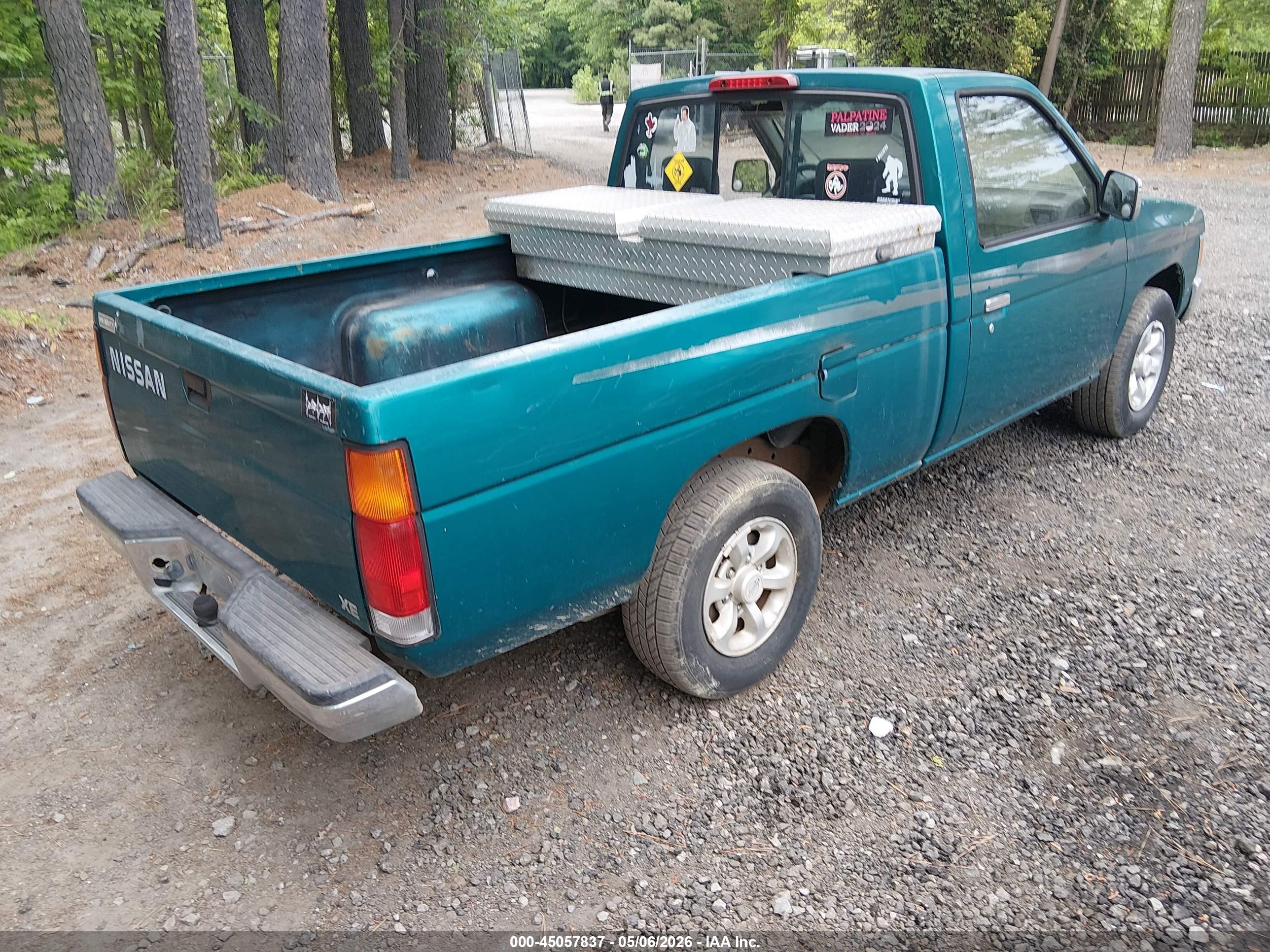 NISSAN 4X2 image 4