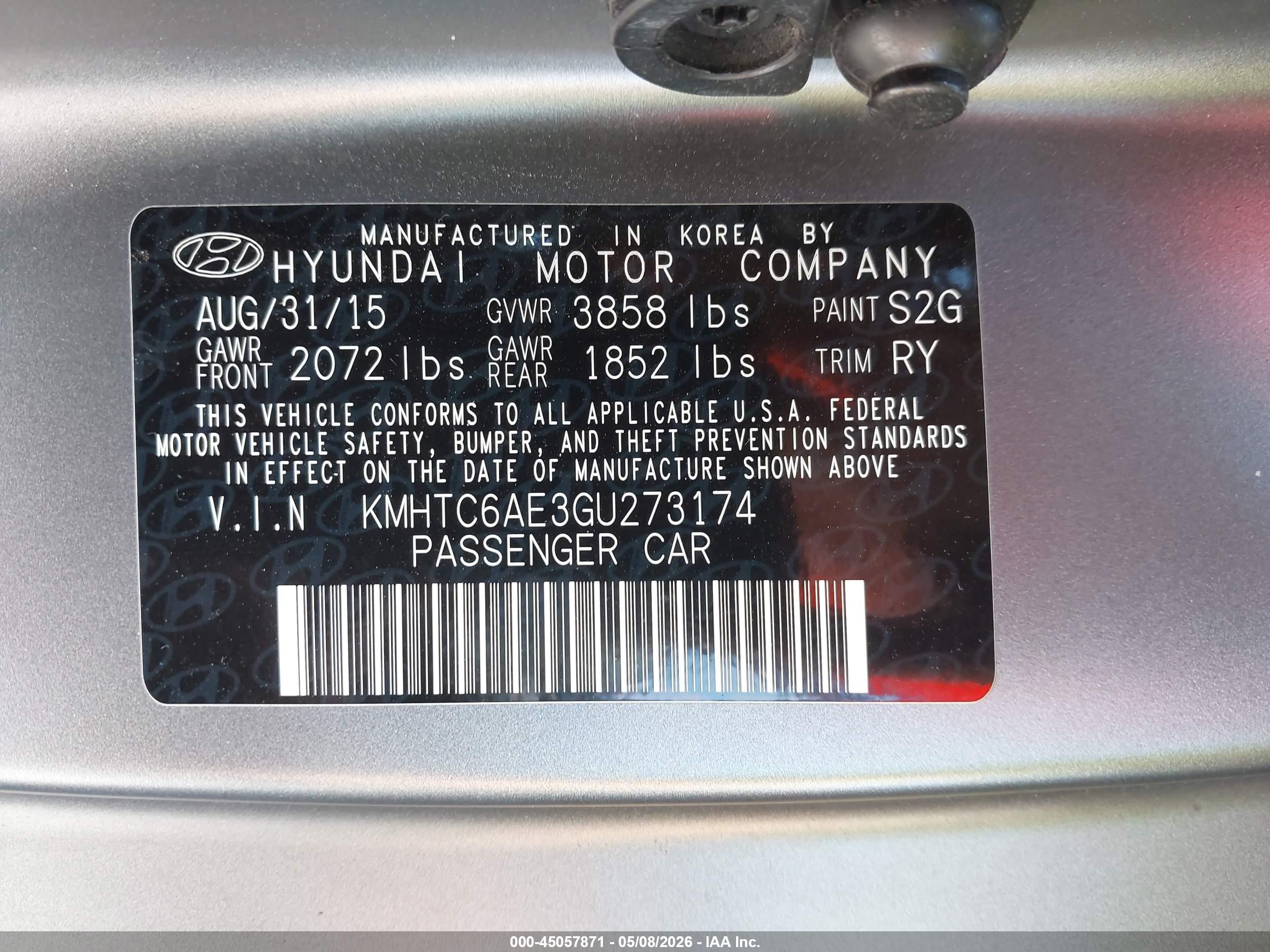 HYUNDAI VELOSTER image 9