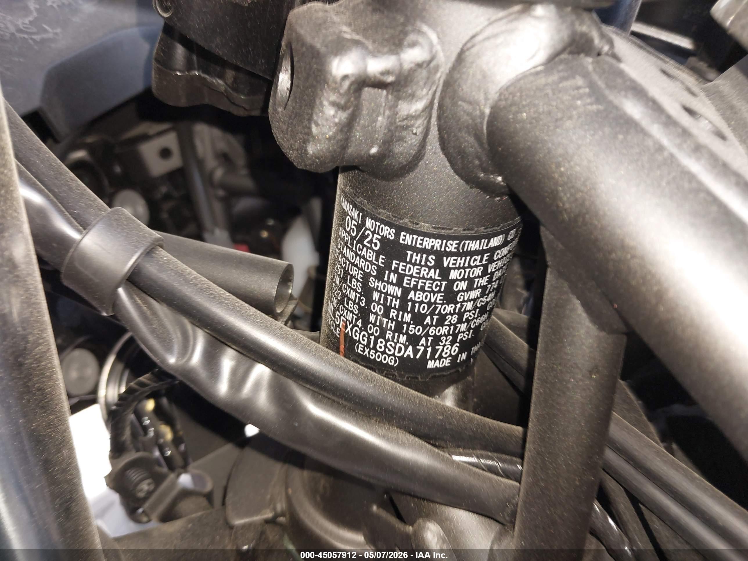 KAWASAKI EX500 image 10