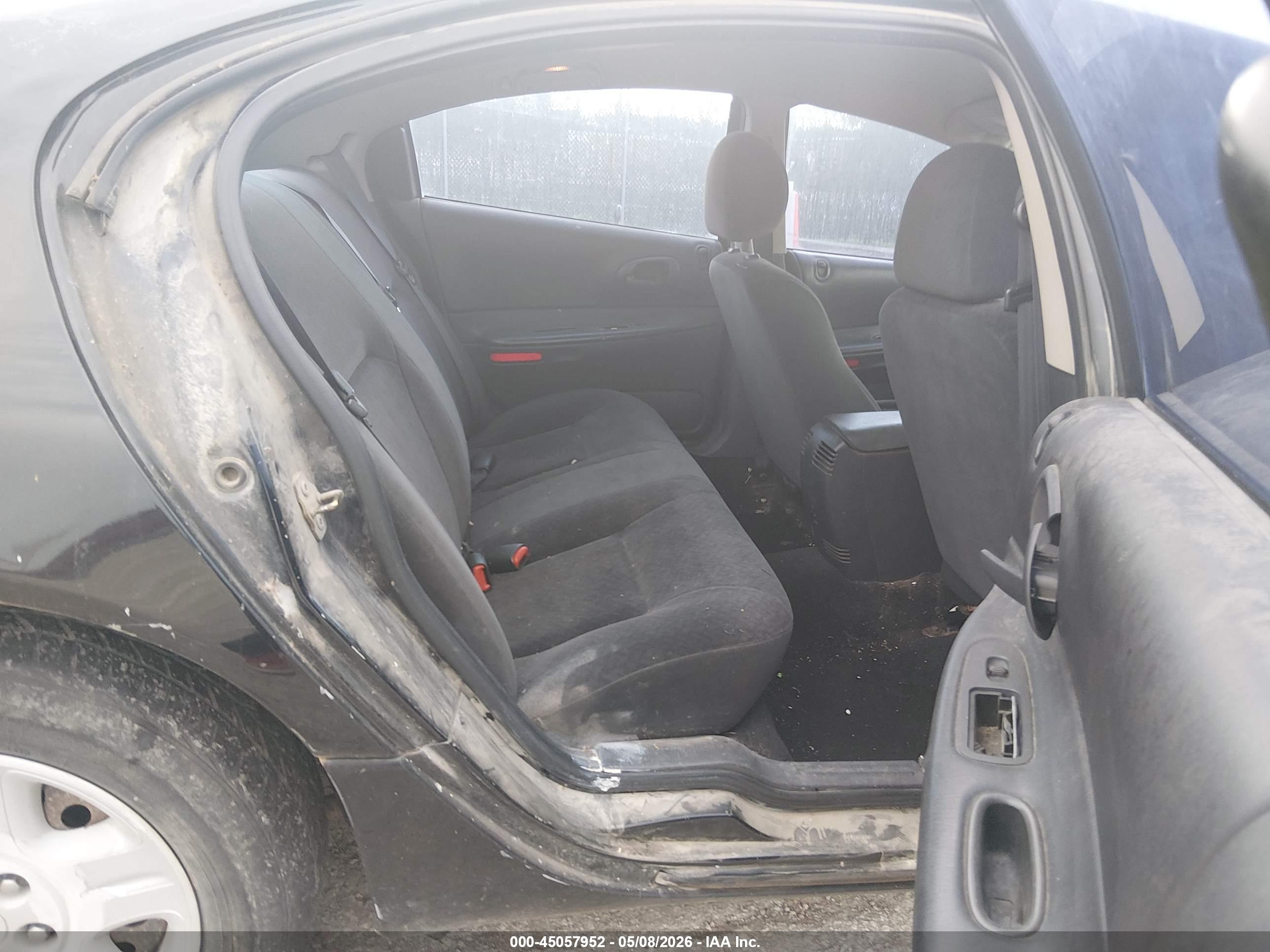 DODGE INTREPID image 8