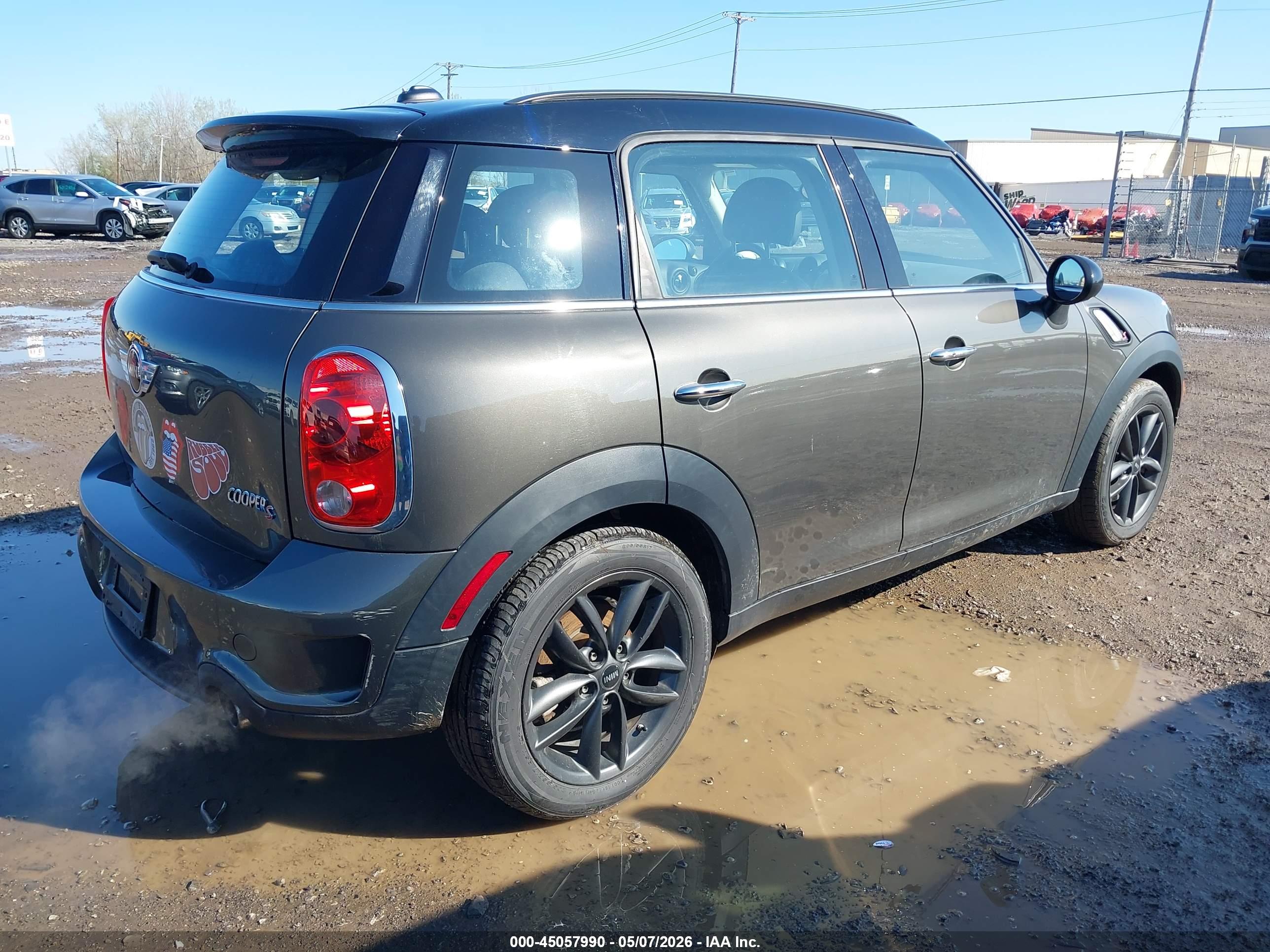 MINI COUNTRYMAN image 4
