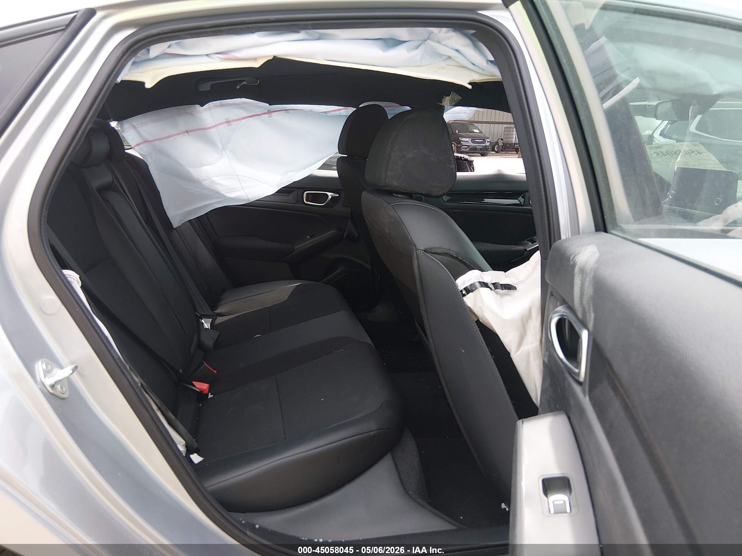 HONDA CIVIC image 8