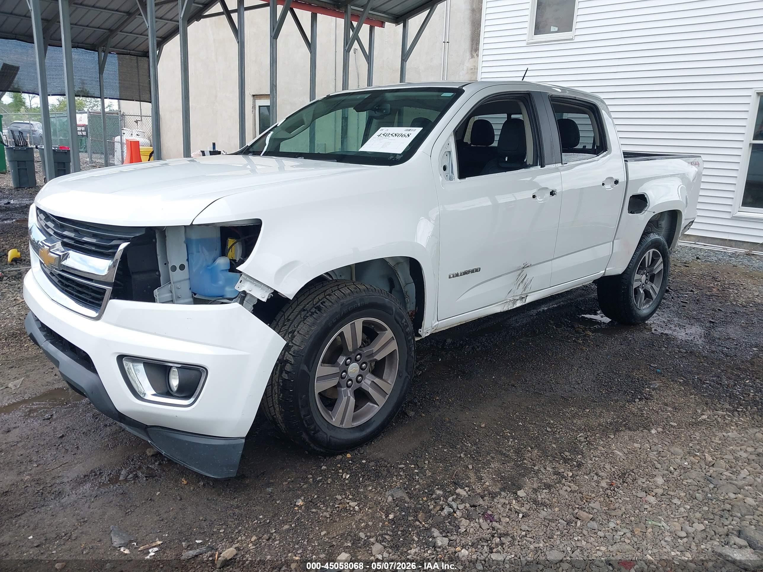 CHEVROLET COLORADO image 2