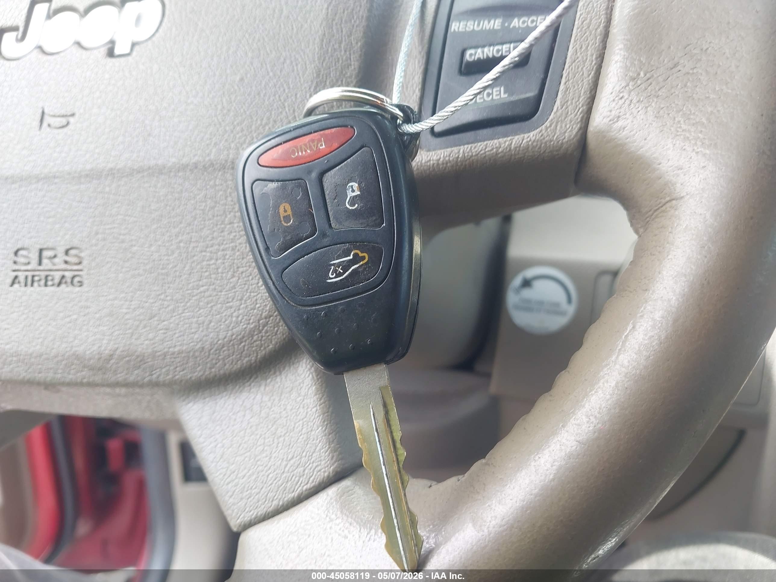 JEEP GRAND image 11