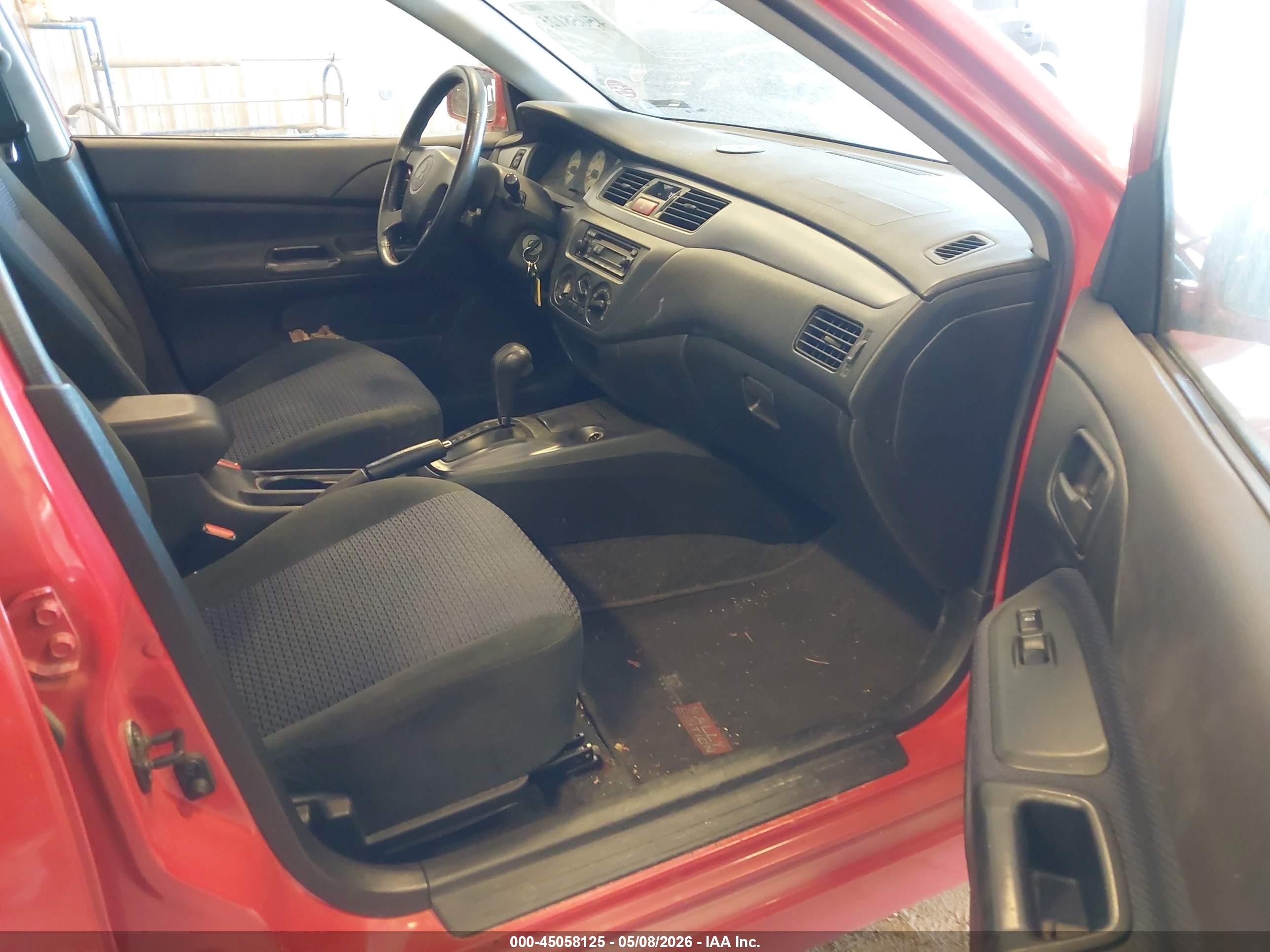 MITSUBISHI LANCER image 5