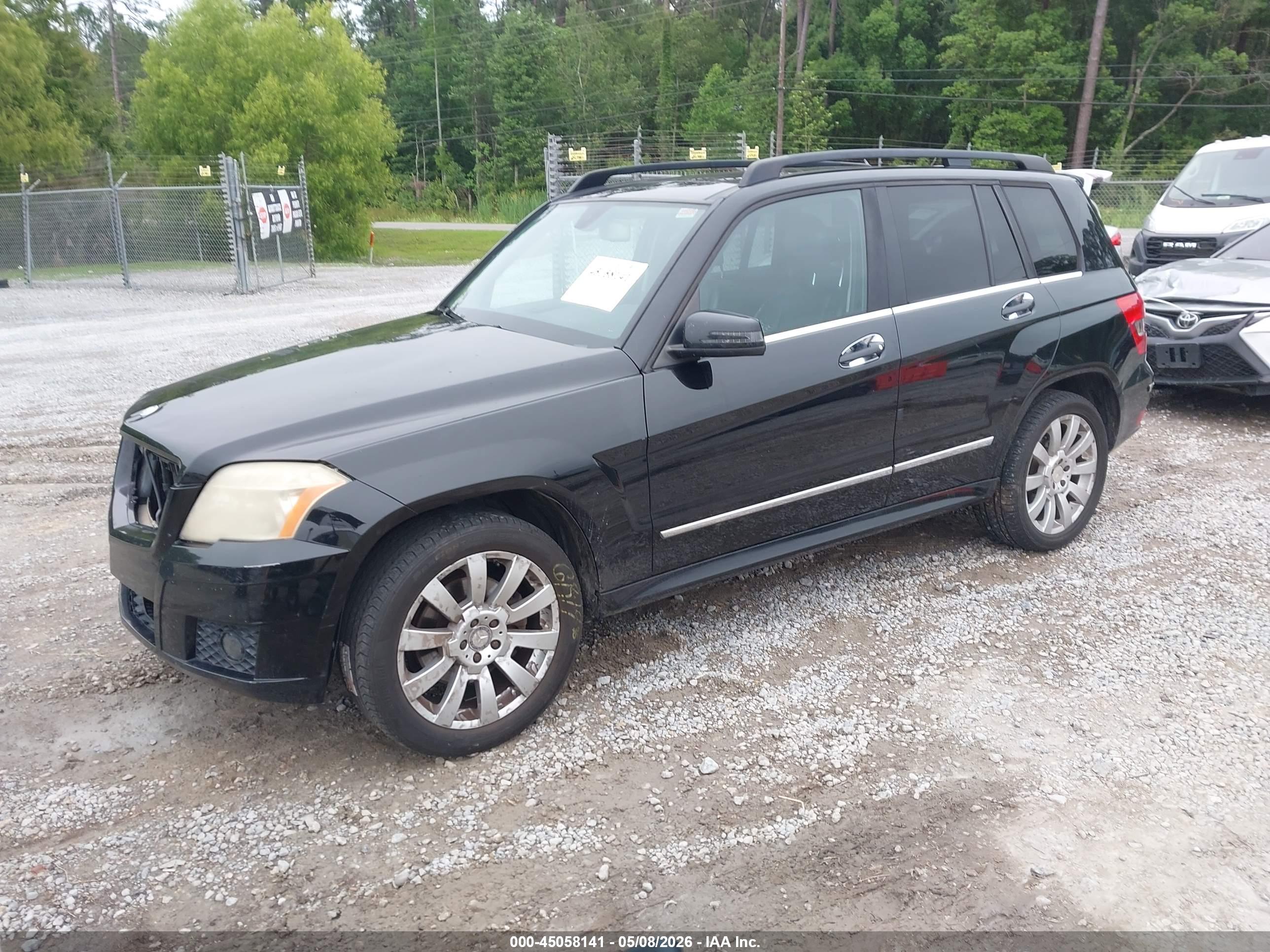 MERCEDES-BENZ GLK image 2