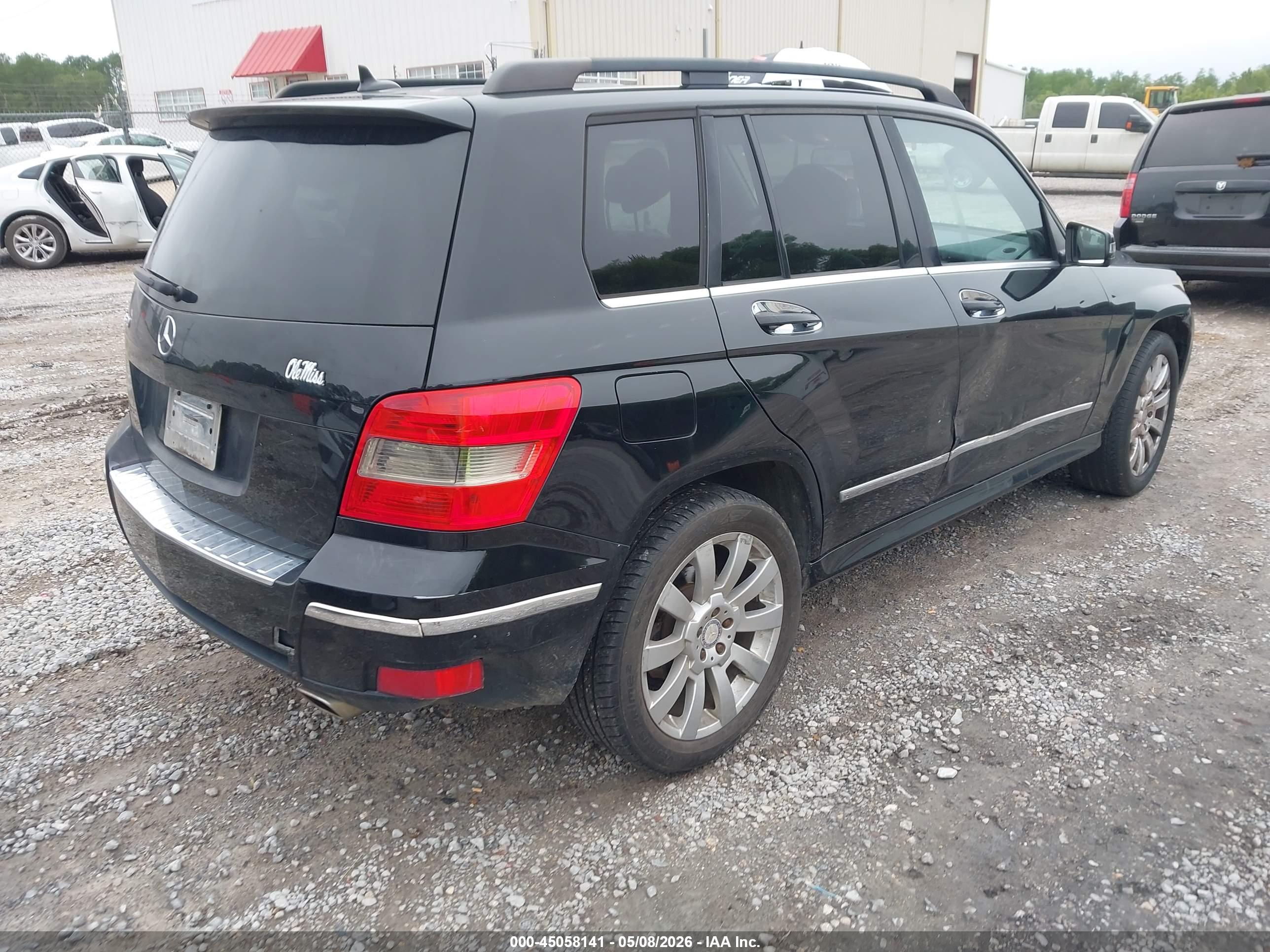 MERCEDES-BENZ GLK image 4