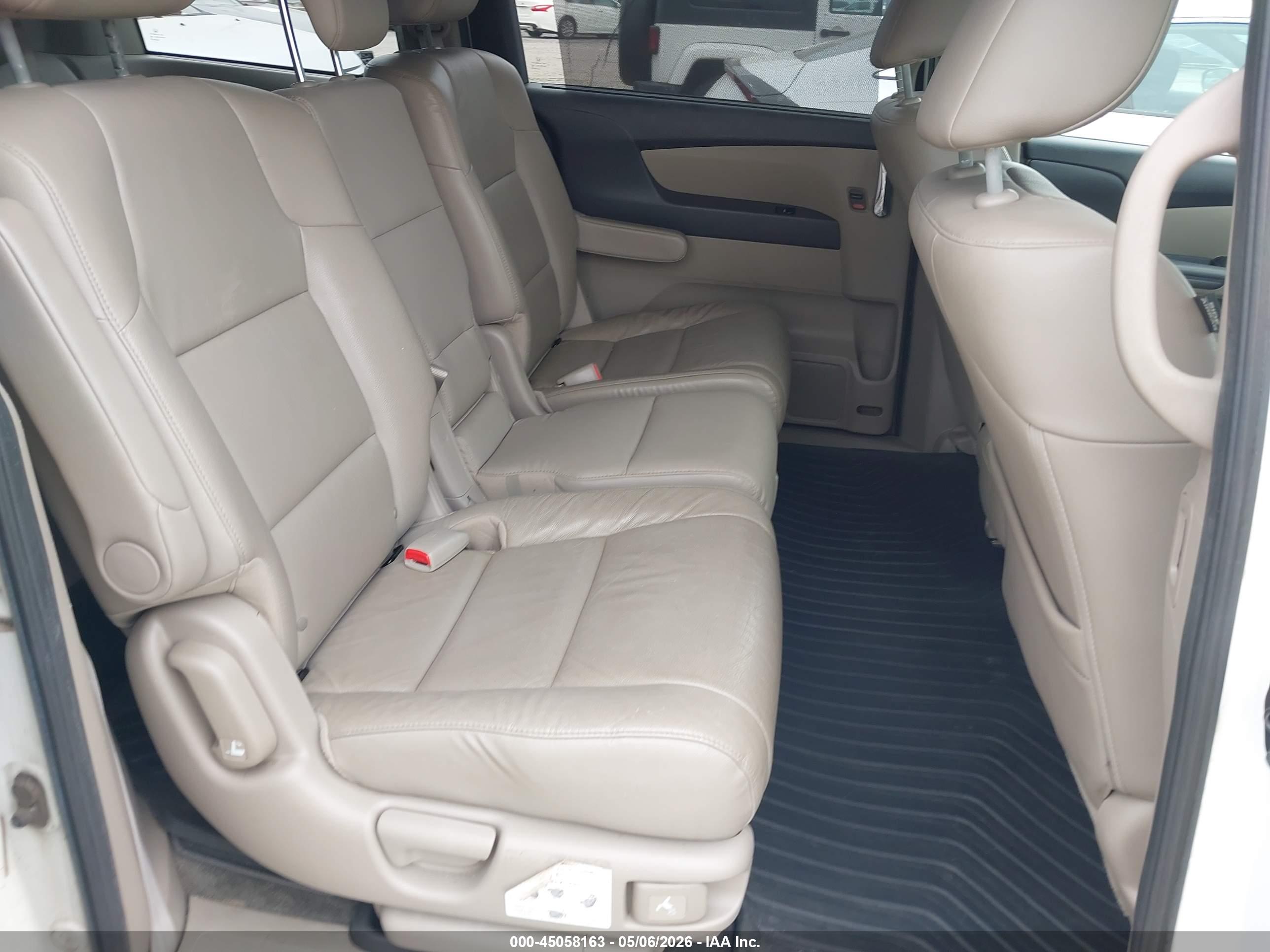 HONDA ODYSSEY image 8