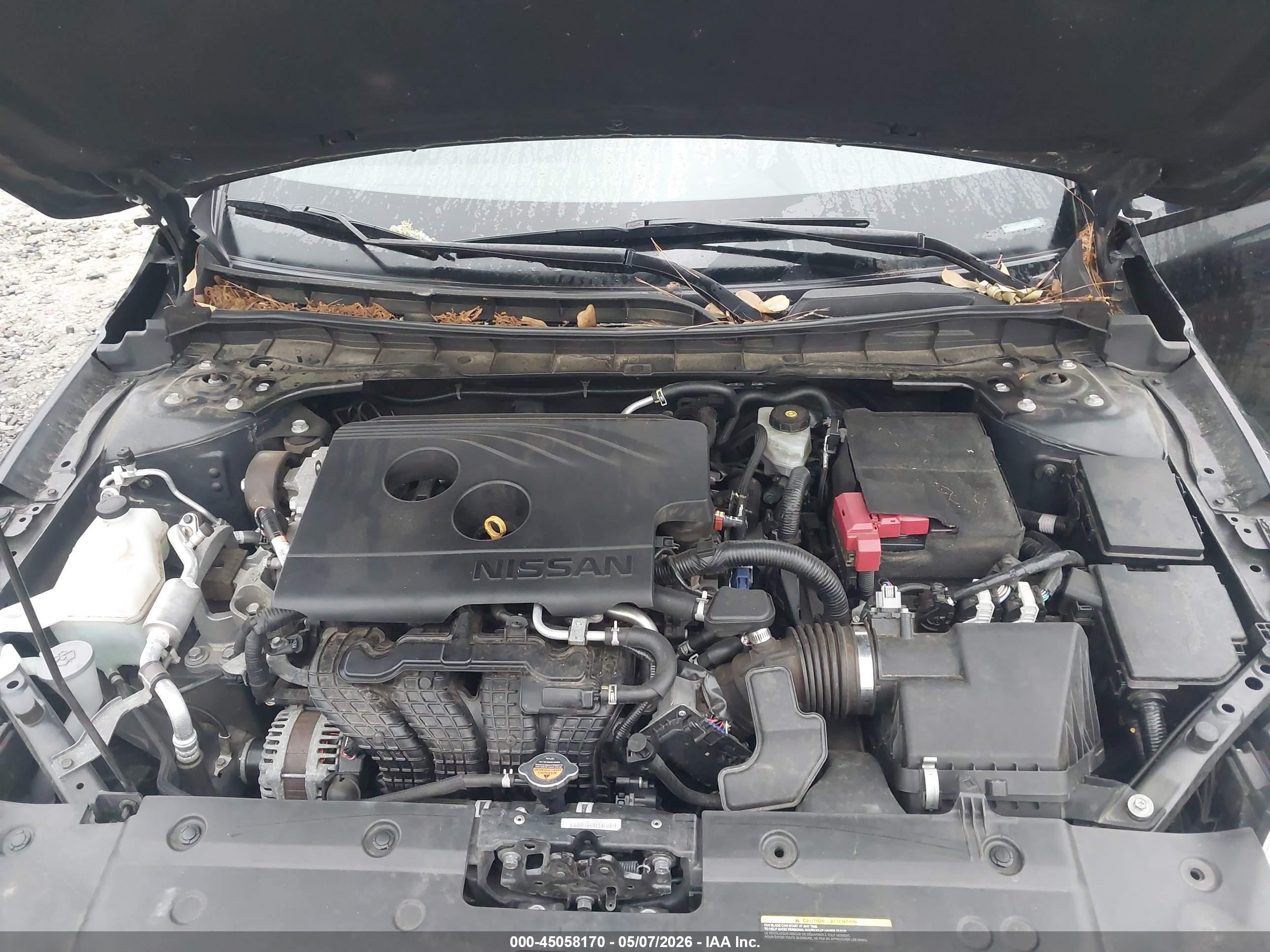 NISSAN ALTIMA image 10