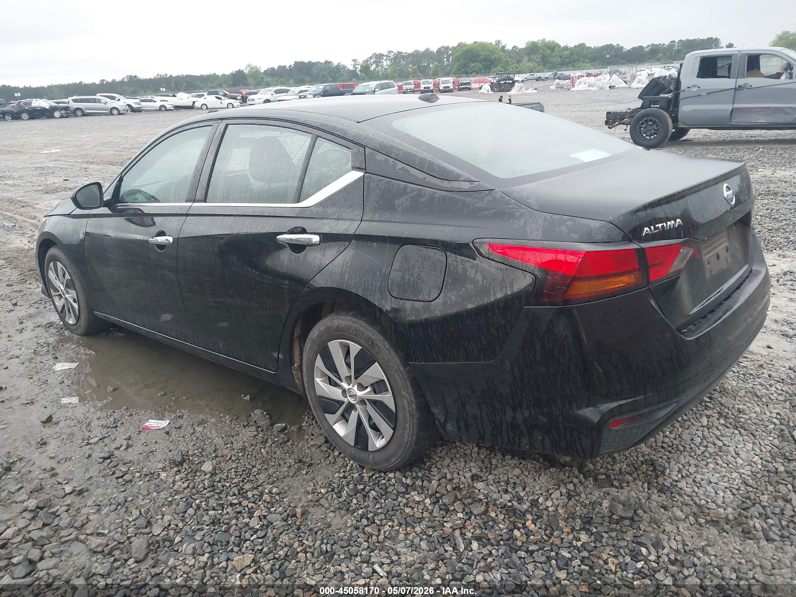 NISSAN ALTIMA image 3