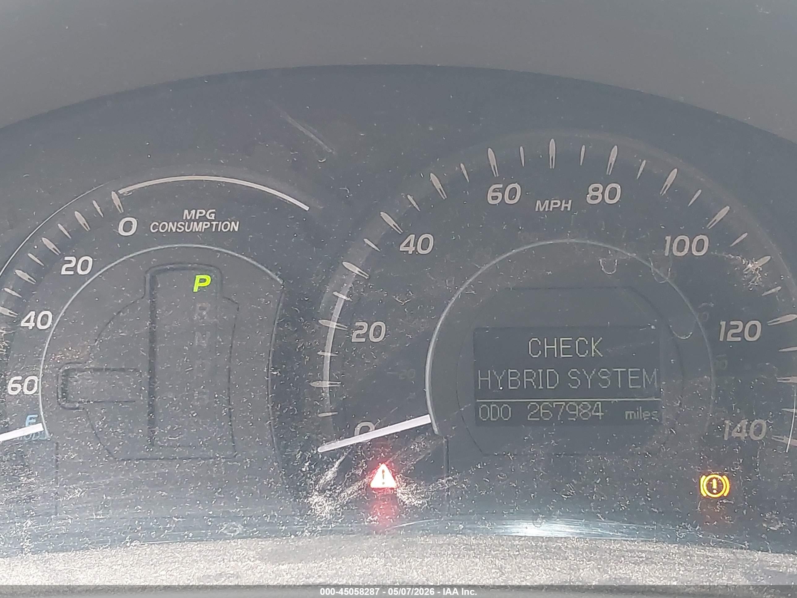 TOYOTA CAMRY image 7