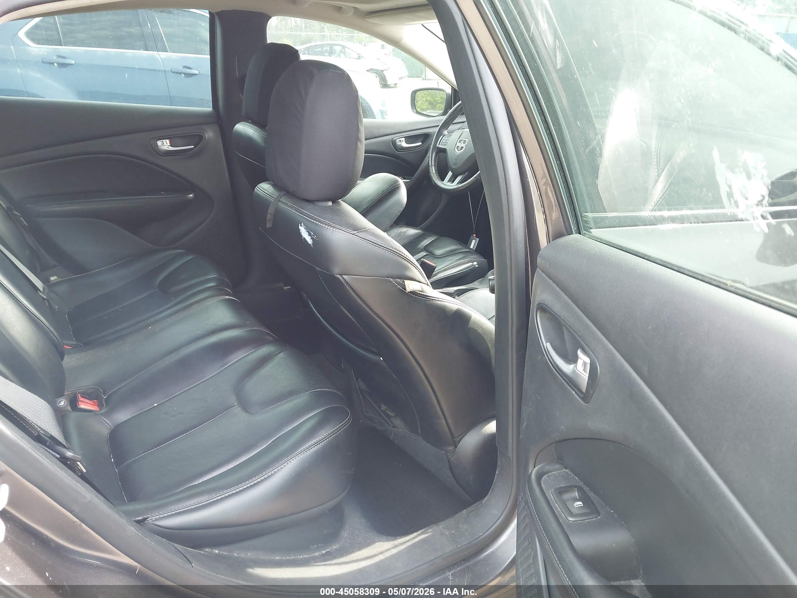 DODGE DART image 8