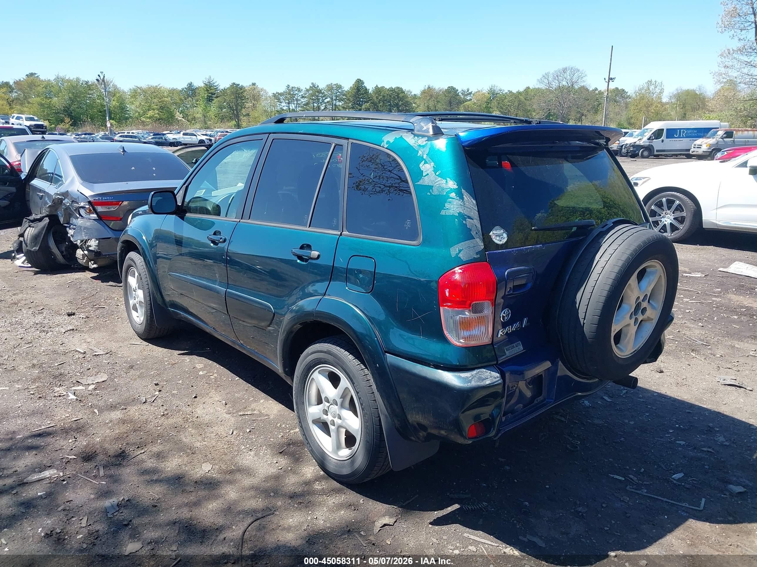 TOYOTA RAV4 image 3