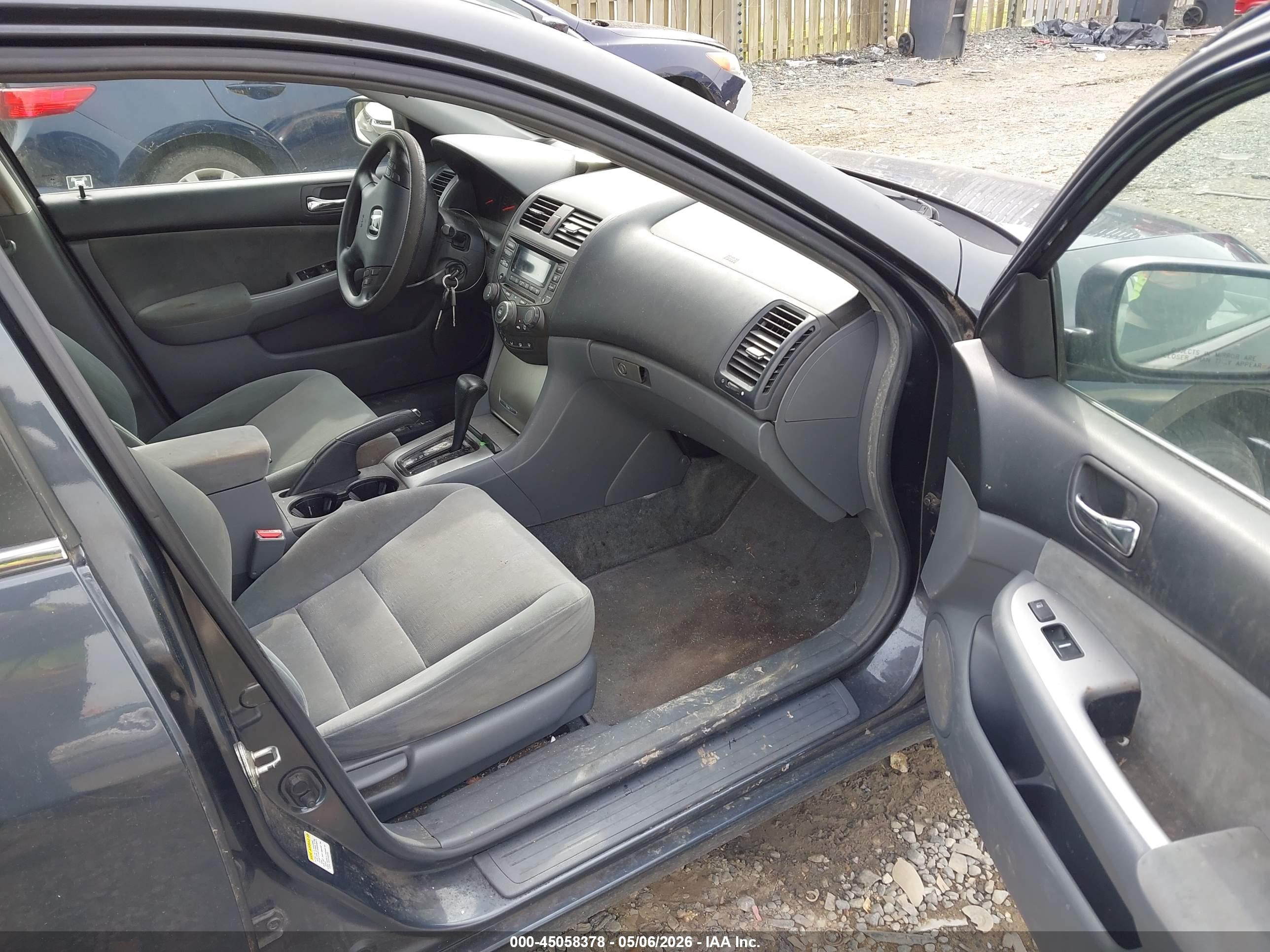 HONDA ACCORD image 5