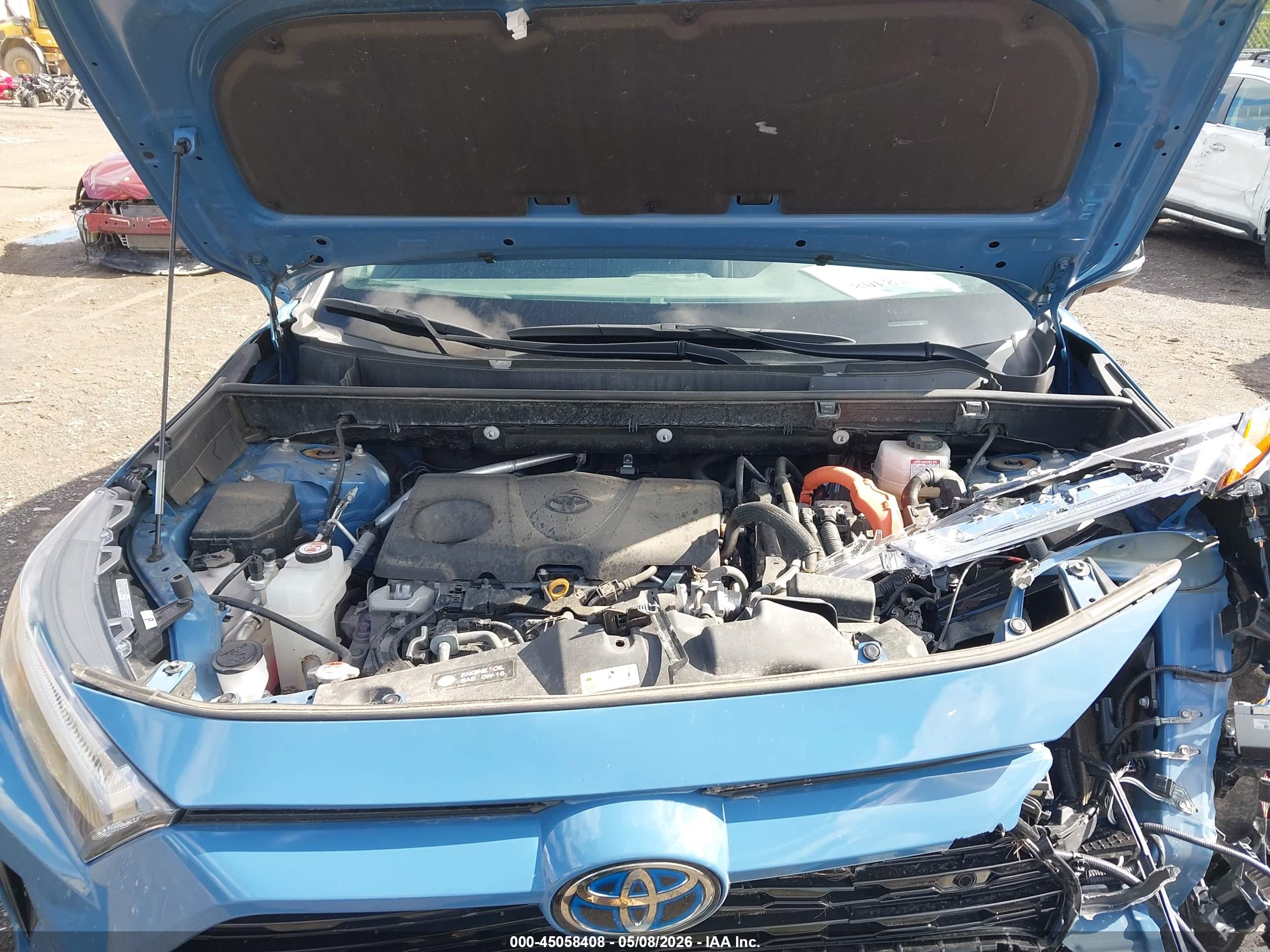 TOYOTA RAV4 image 10