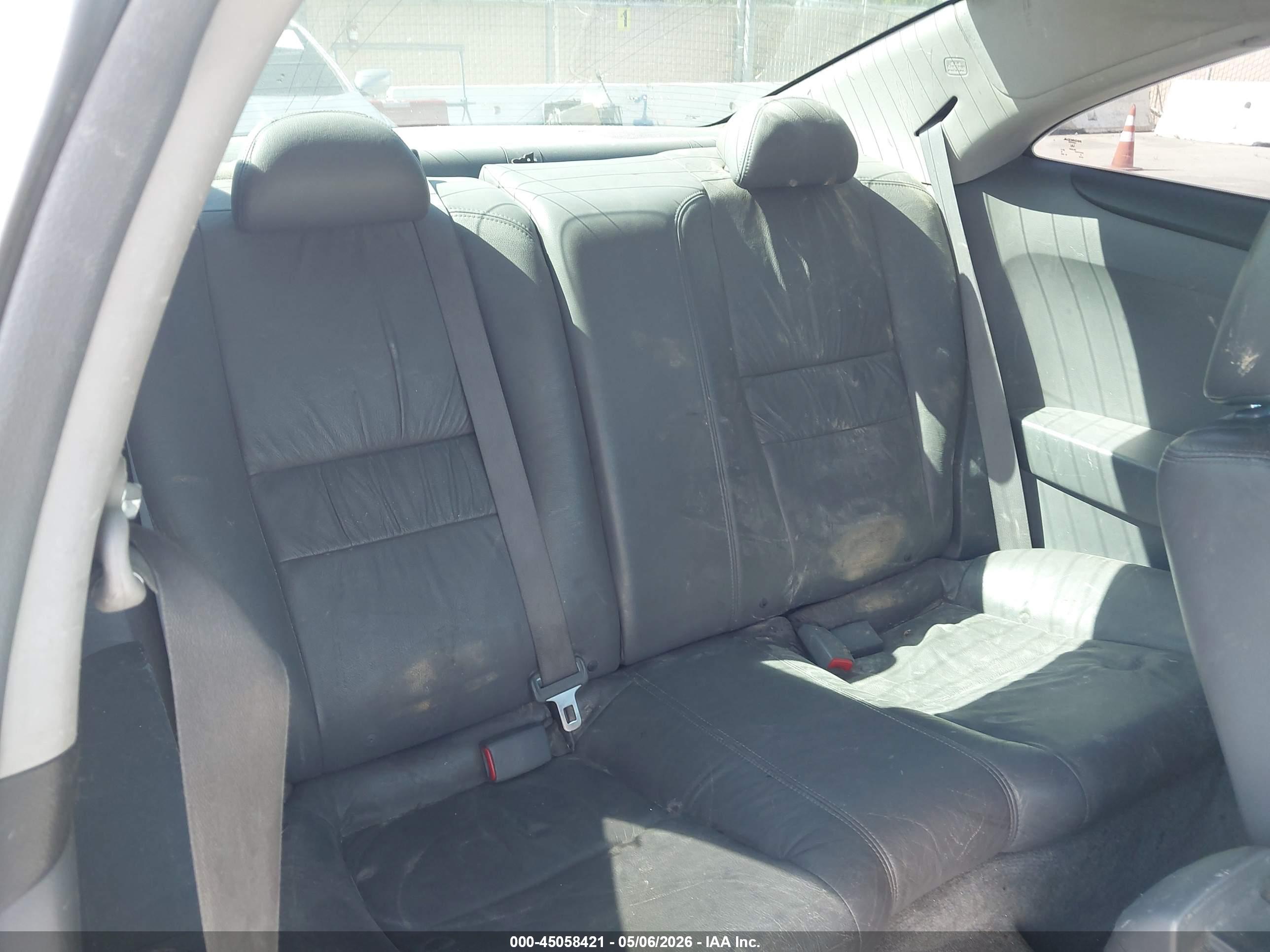 HONDA ACCORD image 8