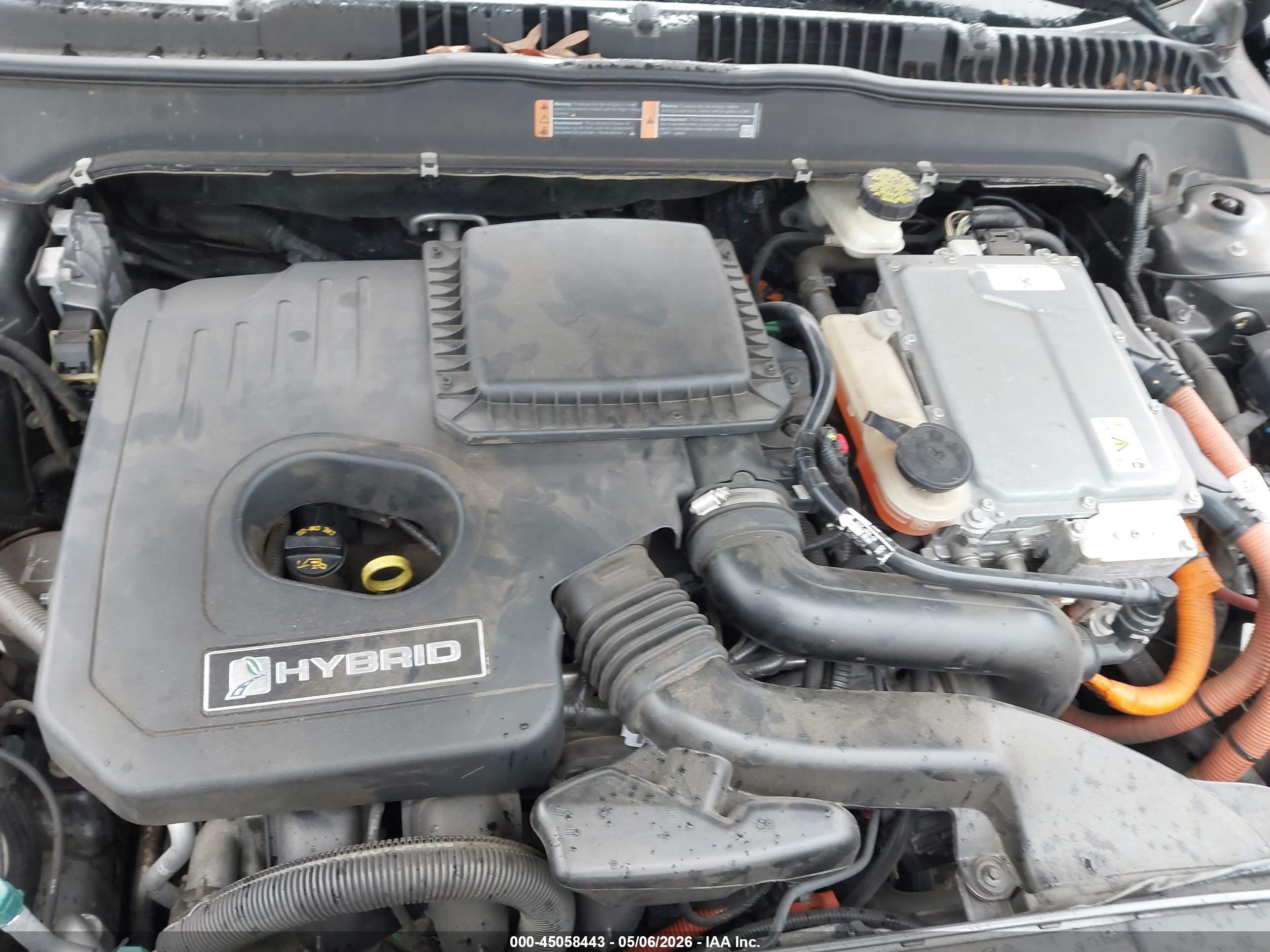 FORD FUSION image 10