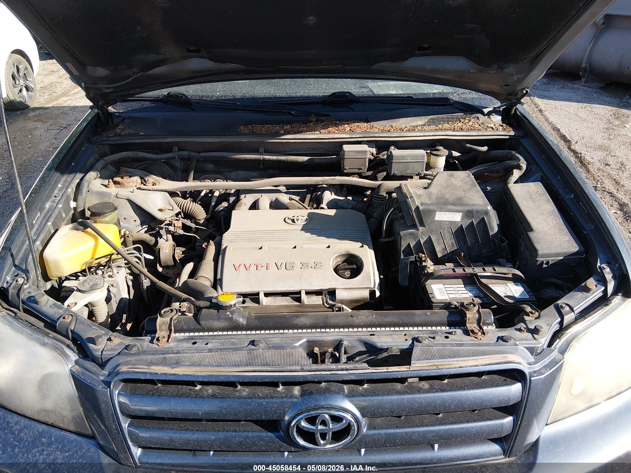 TOYOTA HIGHLANDER image 10