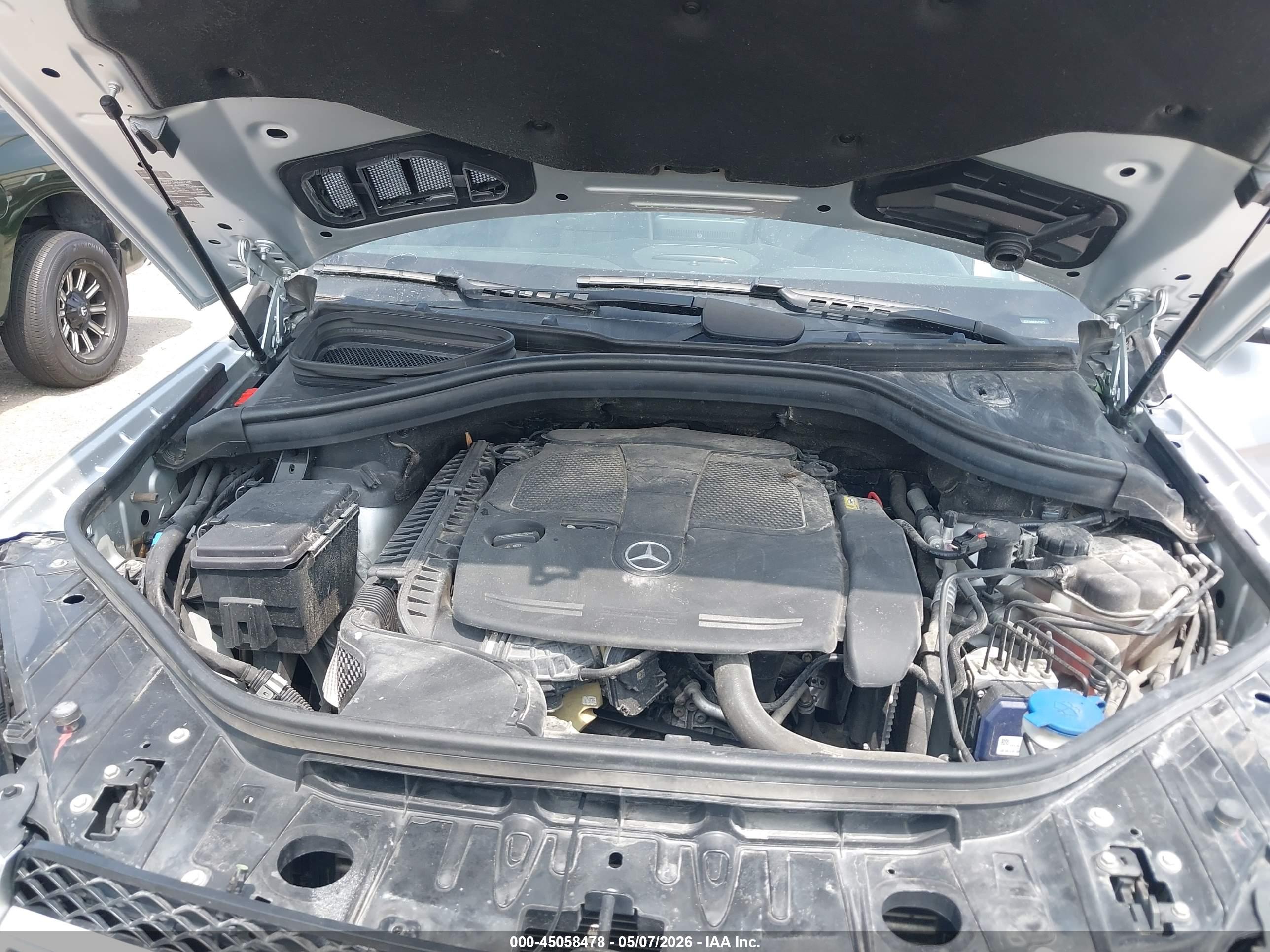 MERCEDES-BENZ GLE image 10